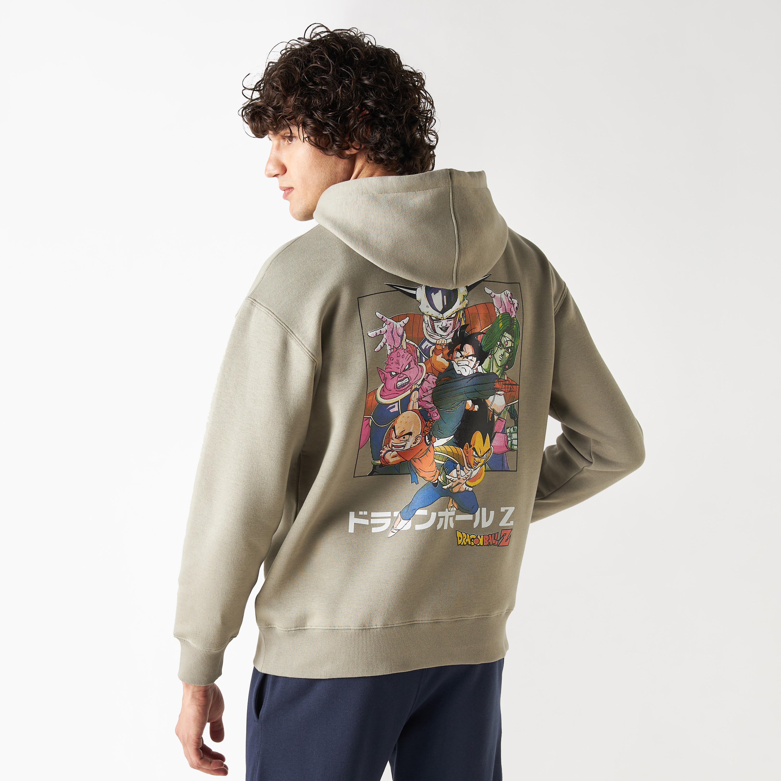 هودي بجيب كنغر وطبعات-men-winterwear-hoodiesandsweatshirts-image-1