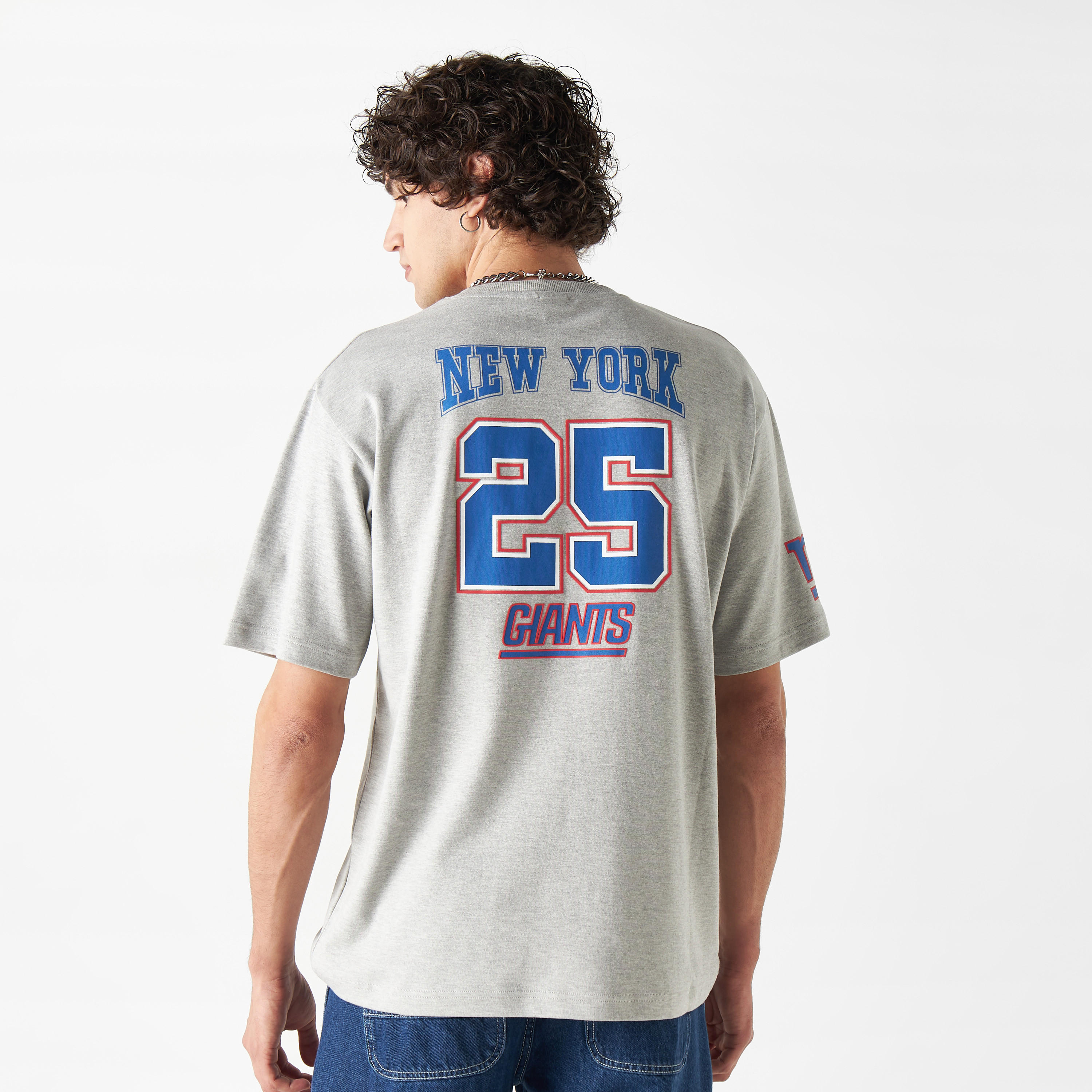 تيشيرت بياقة ضيّقة وأكمام قصيرة وطبعات-men-clothing-tshirtsandpolos-tshirts-image-3