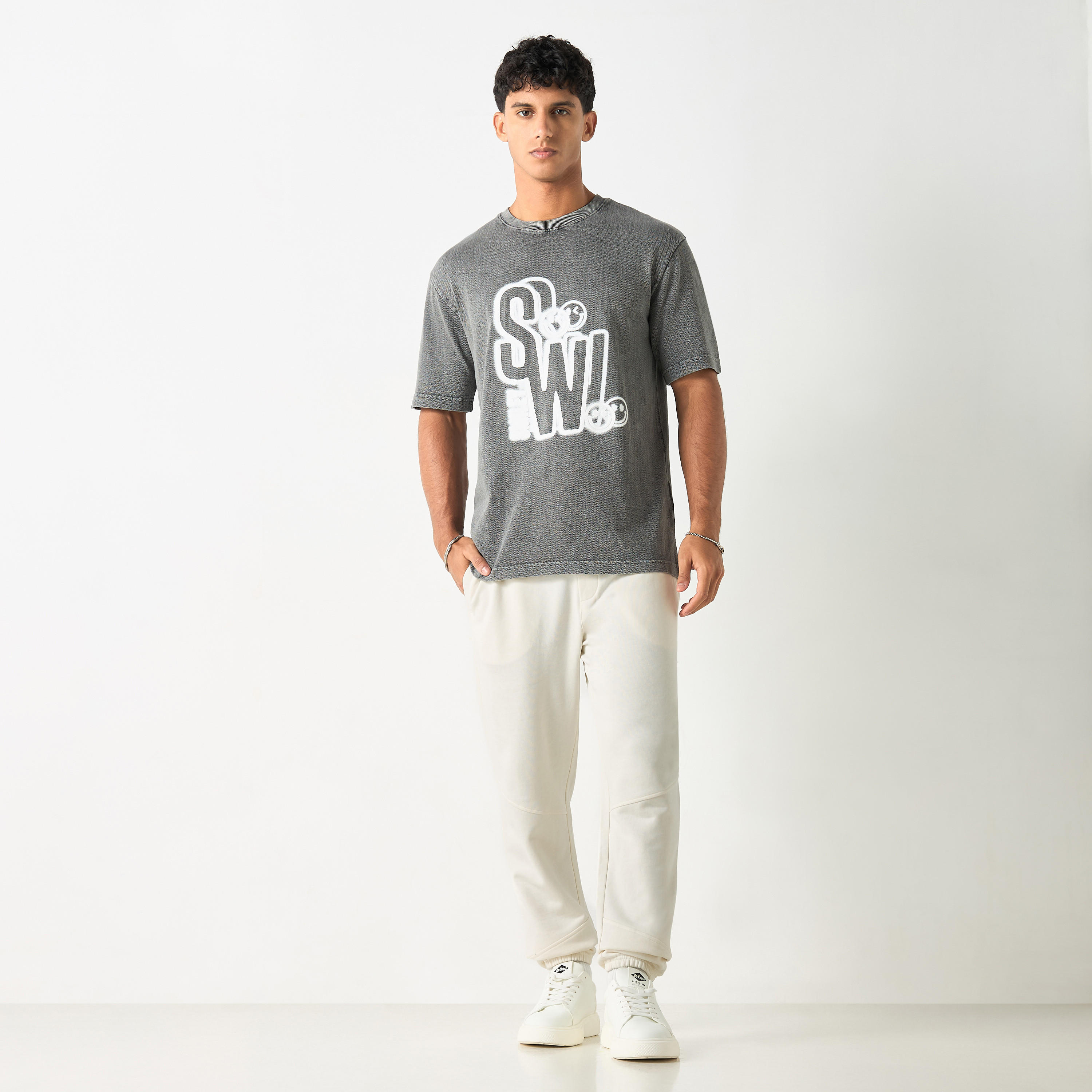 SmileyWorld Print T-shirt with Short Sleeves-men-clothing-tshirtsandpolos-tshirts-image-2