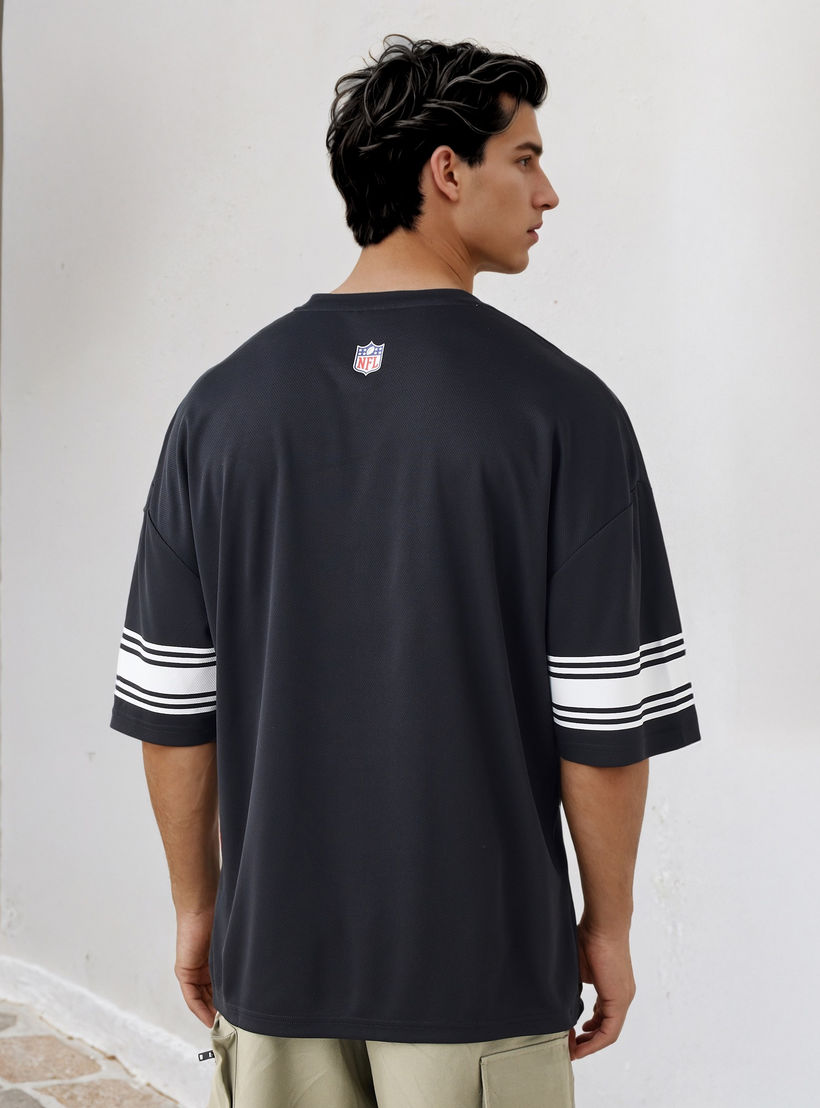 تيشيرت بياقة V وأكمام قصيرة وطبعات-men-clothing-tshirtsandpolos-tshirts-image-5