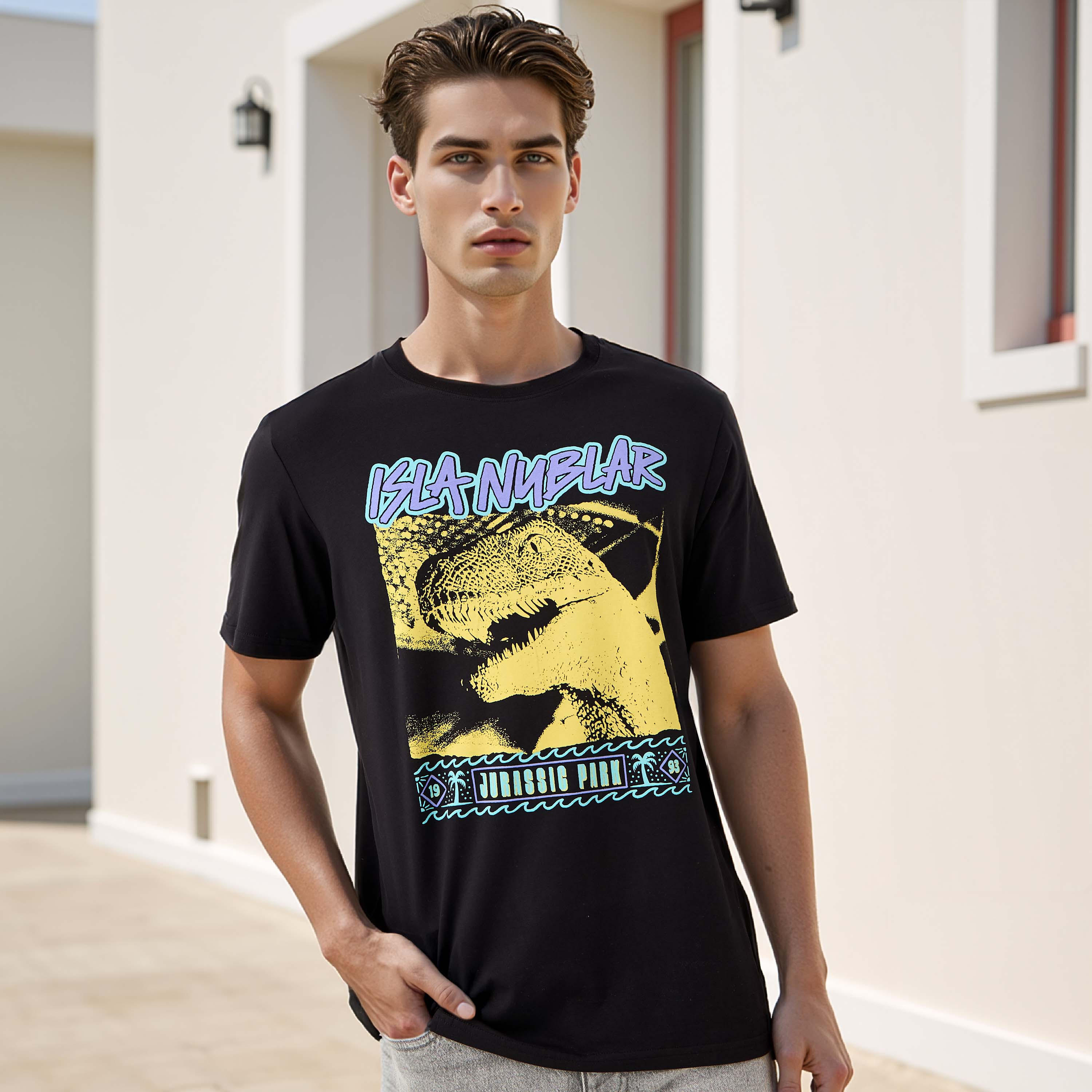 تيشيرت بقصّة عادية وياقة ضيقة وطبعات-men-clothing-tshirtsandpolos-tshirts-image-1