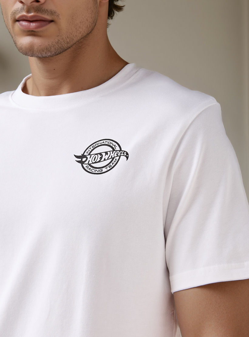 تيشيرت هوت ويلز رجالي بقصة عادية وياقة دائرية وأكمام قصيرة-men-clothing-tshirtsandpolos-tshirts-image-4