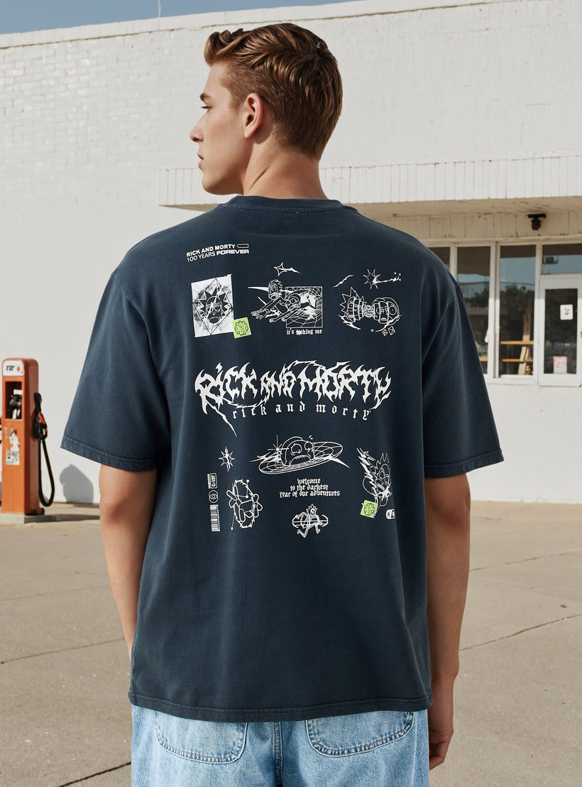 Rick and Morty Print Relaxed Fit T-shirt-men-clothing-tshirtsandpolos-tshirts-image-3