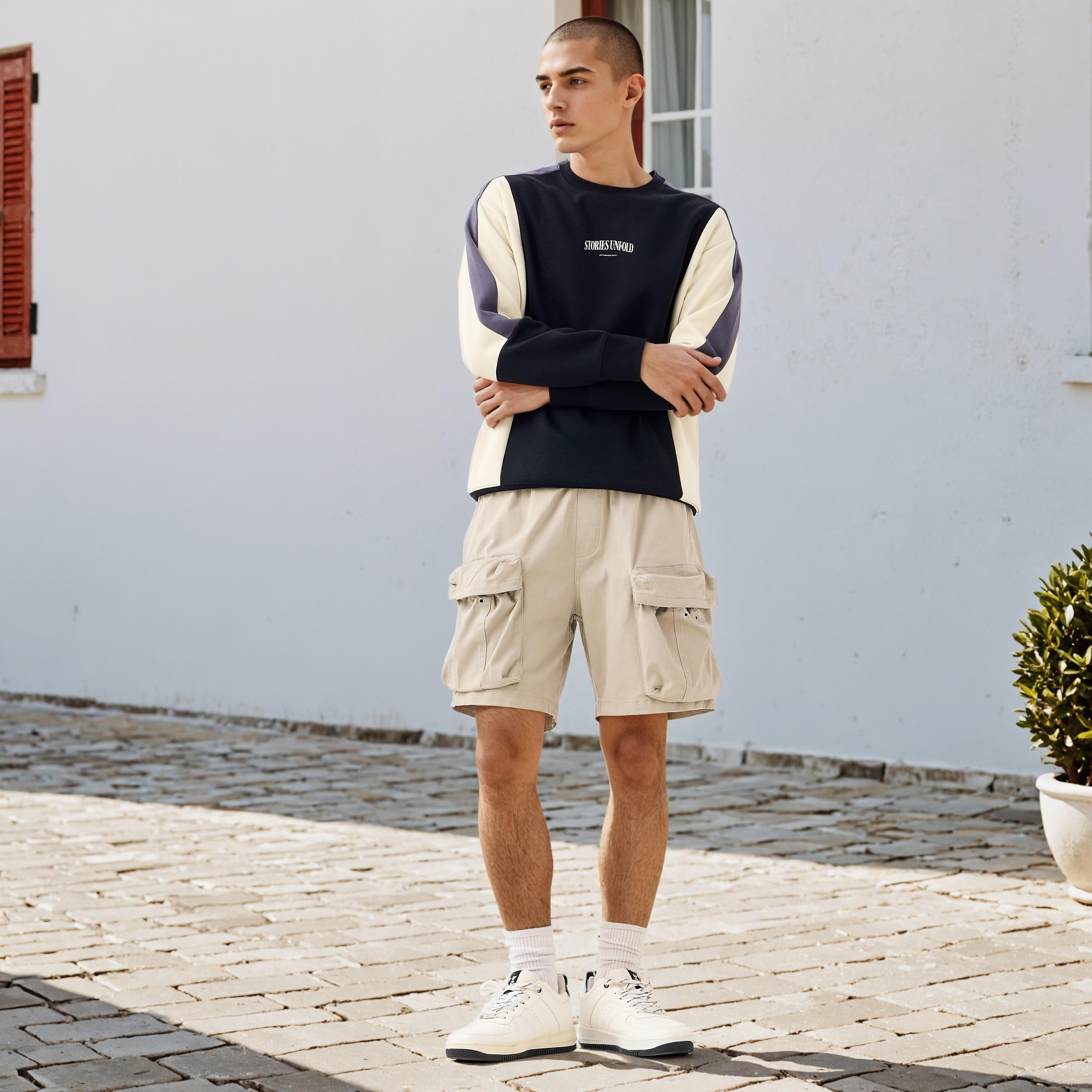 شورت كارجو بخصر مطاطي وجيوب-men-clothing-bottoms-shorts-image-4