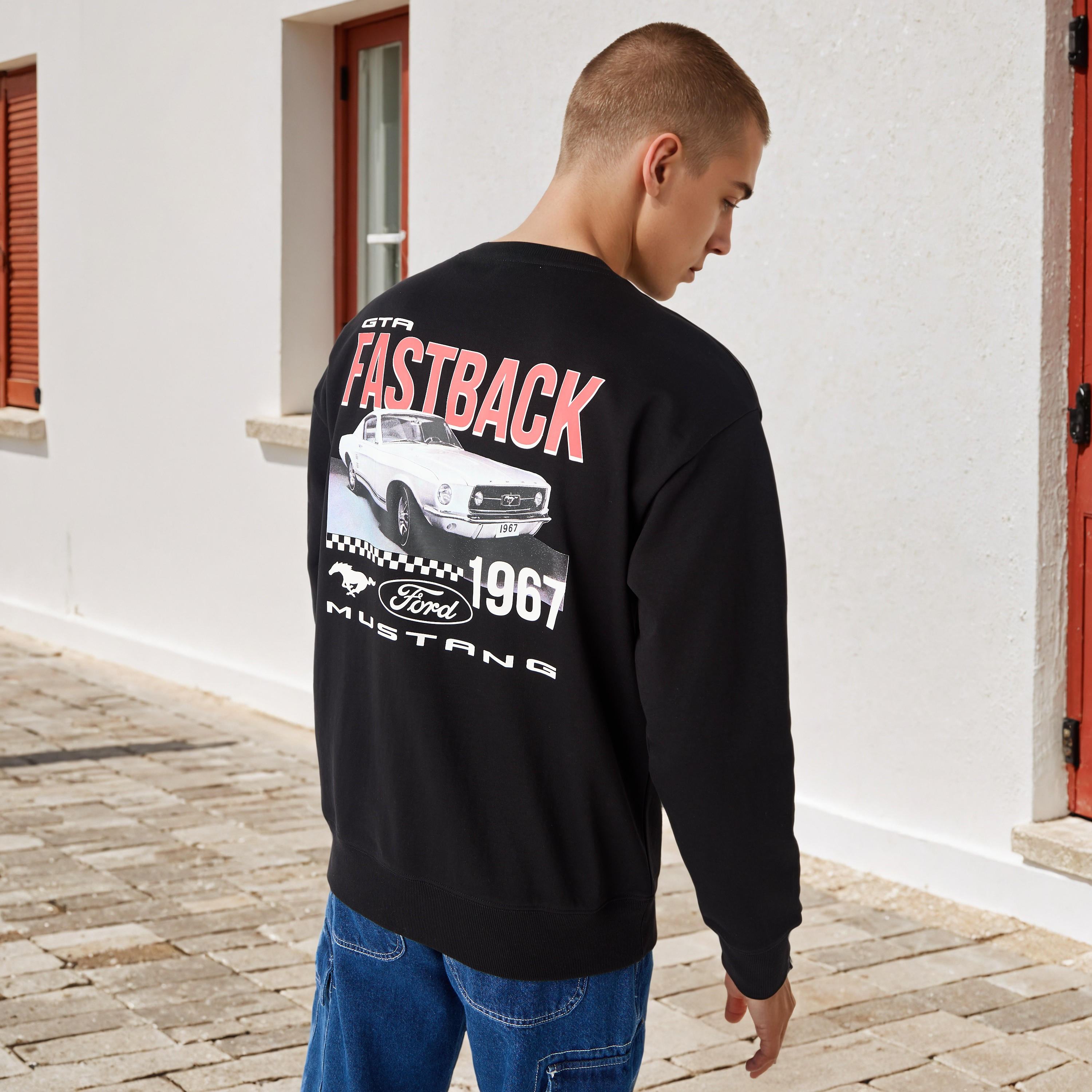 Ford Mustang Print Sweatshirt-men-winterwear-hoodiesandsweatshirts-image-1