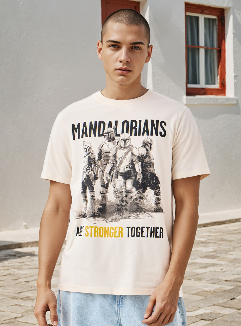Mandalorians Print Crew Neck T-shirt-men-clothing-tshirtsandpolos-tshirts-image-1