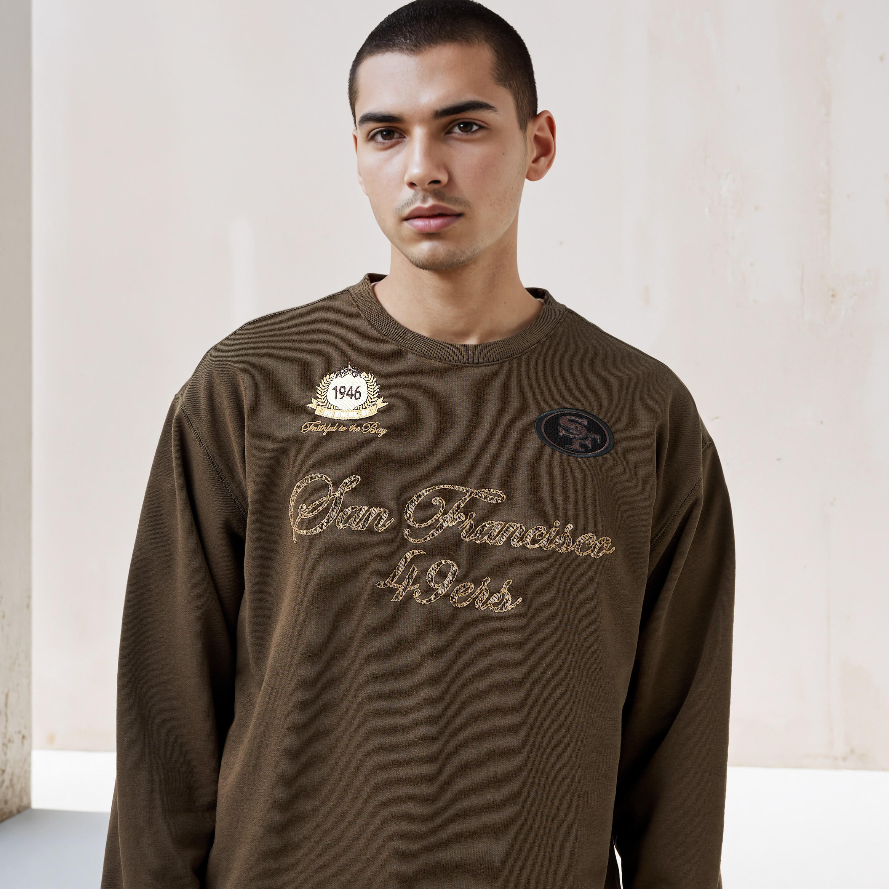 سويت شيرت بتطريزات كتابية-men-winterwear-hoodiesandsweatshirts-image-2