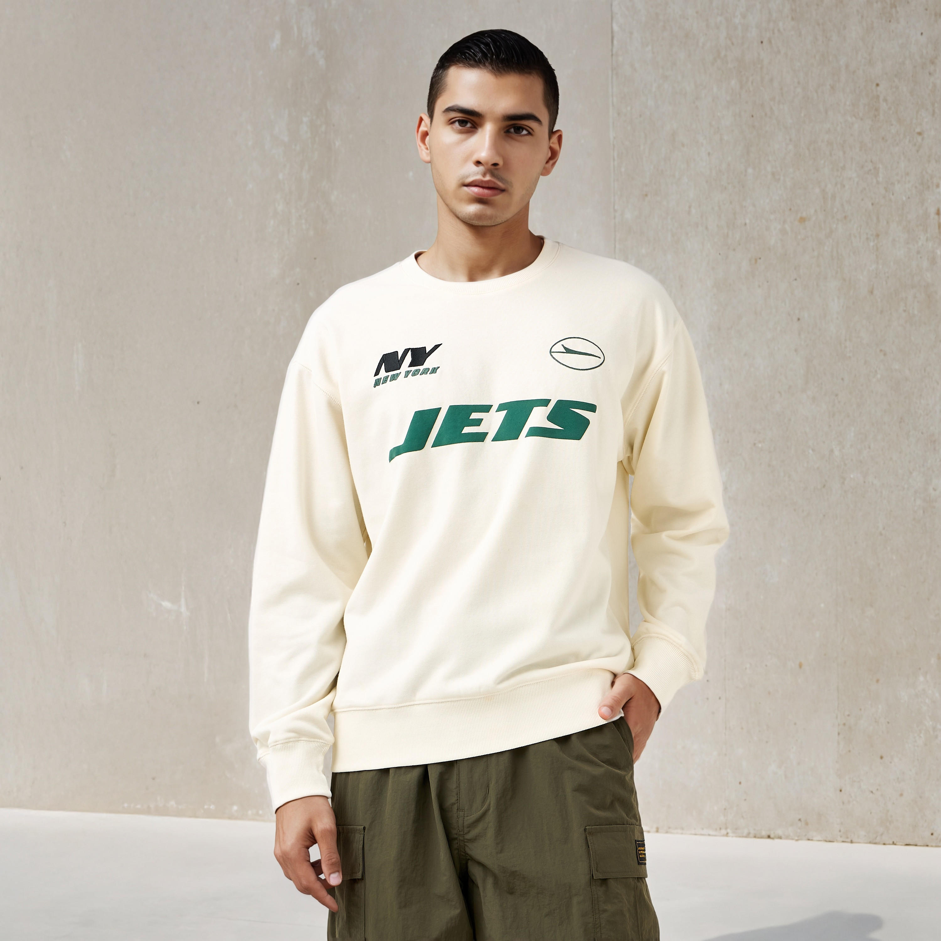 سويت شيرت مطرّز-men-winterwear-hoodiesandsweatshirts-image-5