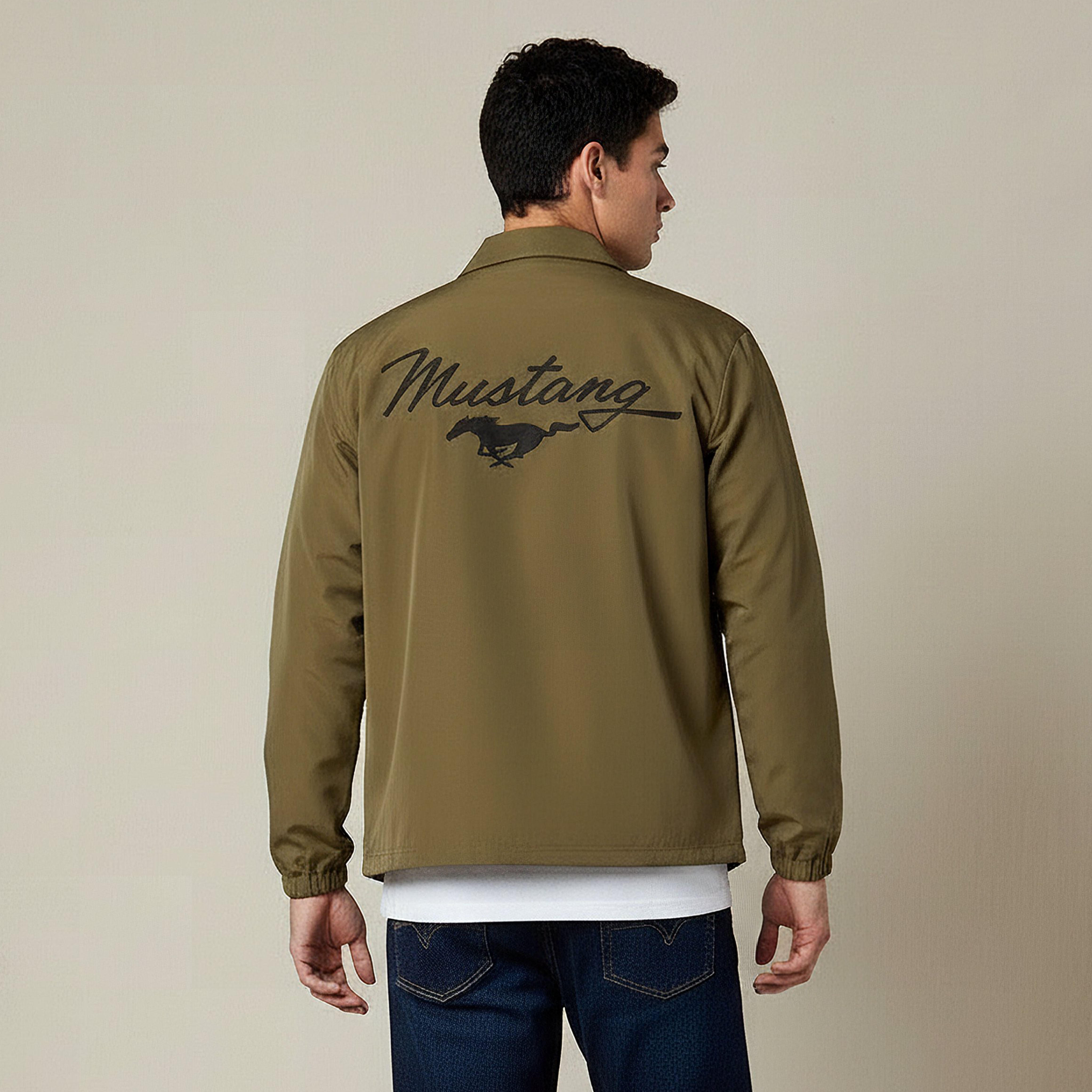 جاكيت بقصة مريحة وتطريز شعار فورد للرجال-men-clothing-jacketsandblazers-jackets-image-3