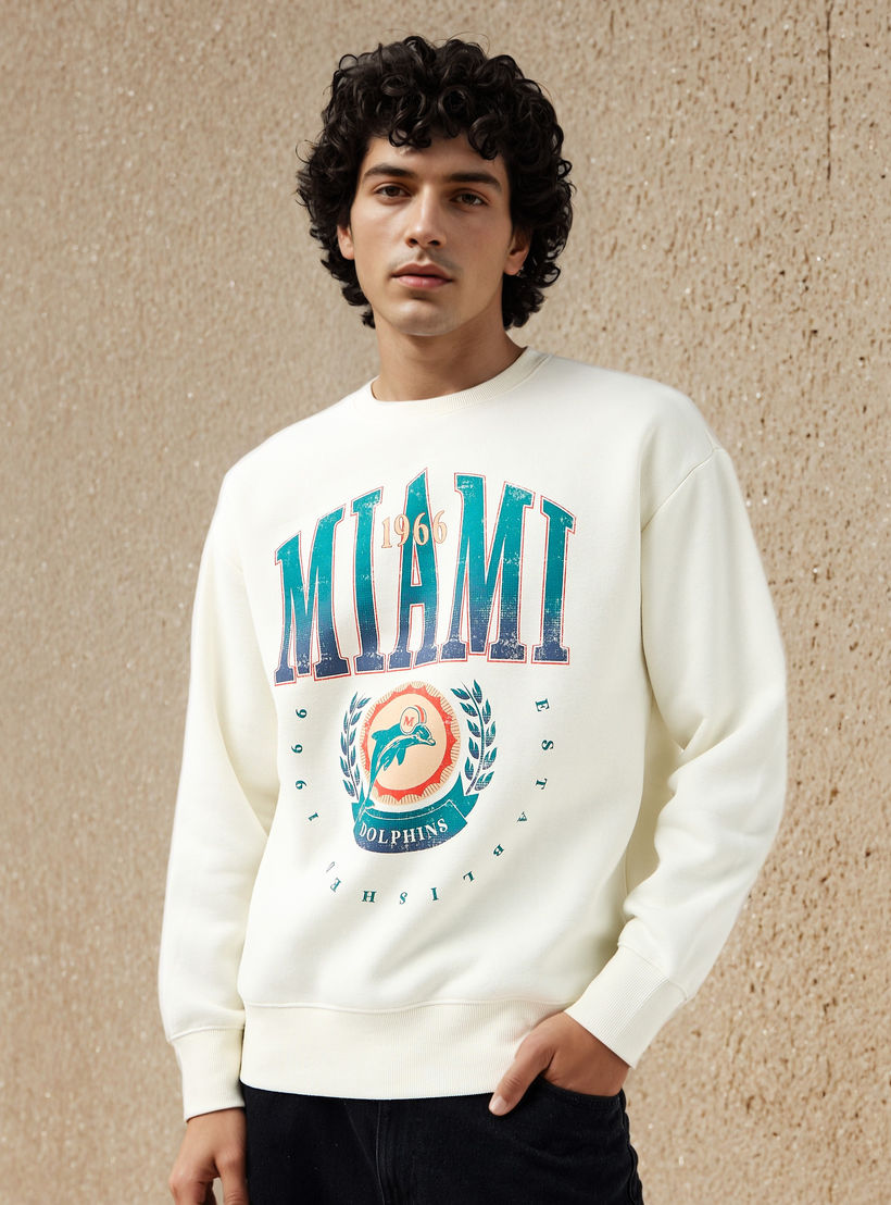 Miami Dolphins NFL Men Relaxed Fit Sweatshirt-men-winterwear-hoodiesandsweatshirts-image-1