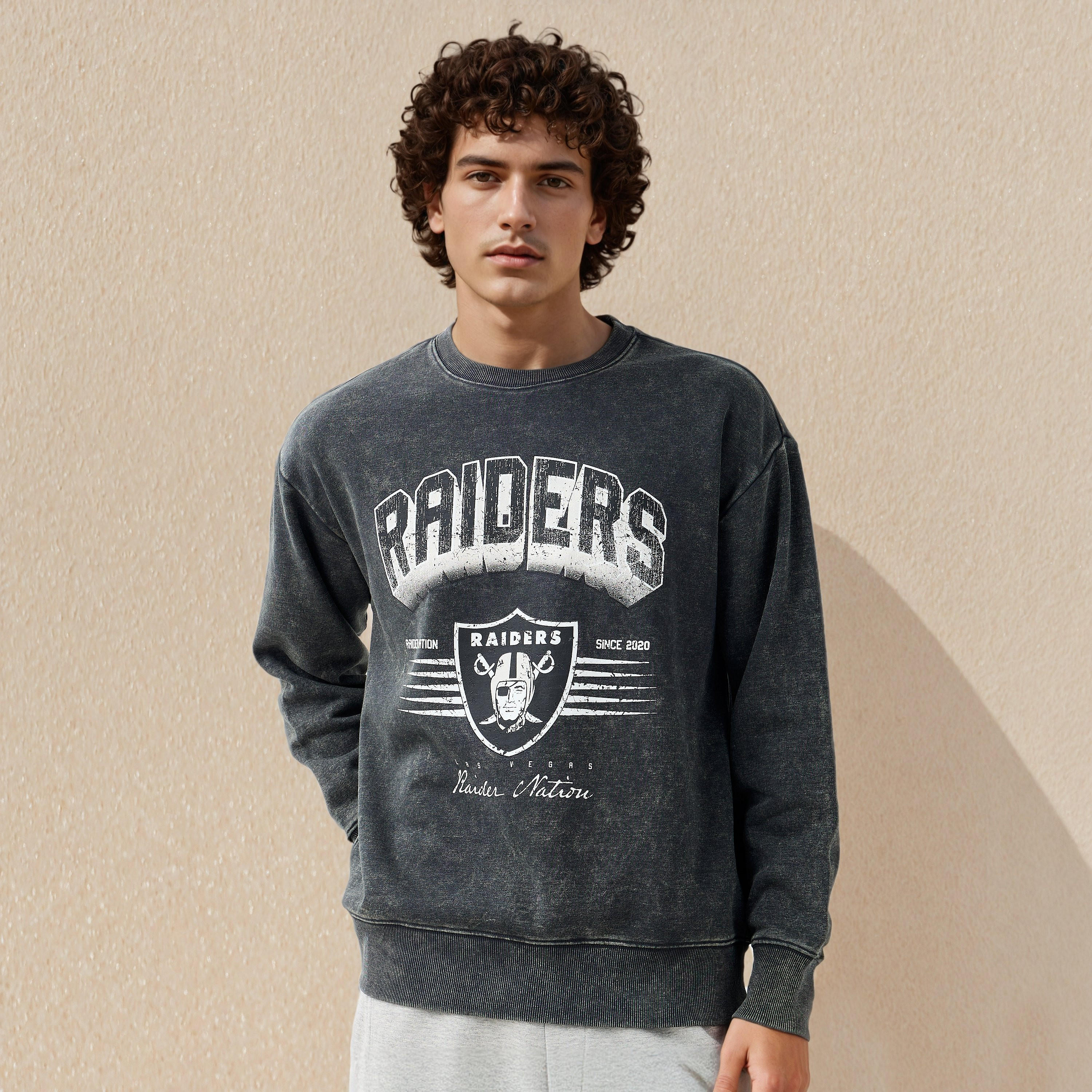 Las Vegas Raiders NFL Men Relaxed Fit Sweatshirt-men-winterwear-hoodiesandsweatshirts-image-1