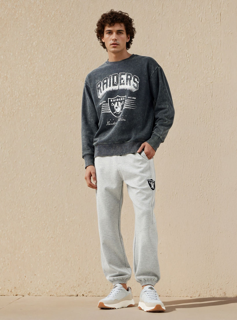 Las Vegas Raiders NFL Men Relaxed Fit Sweatshirt-men-winterwear-hoodiesandsweatshirts-image-2