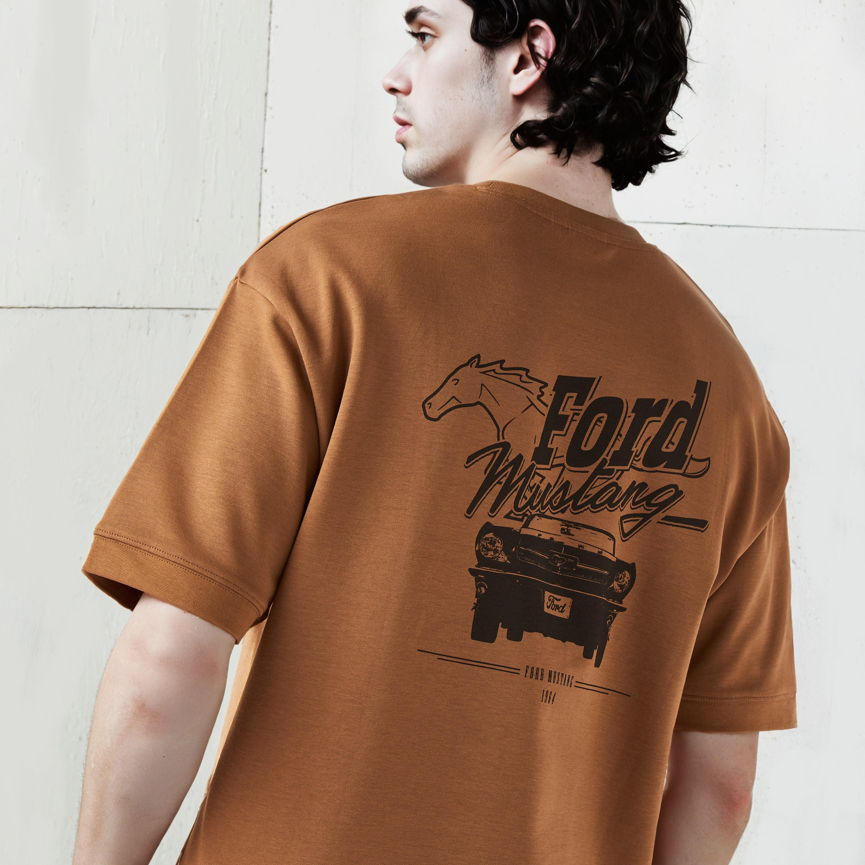 Ford Mustang Men Relaxed Fit Crew Neck Short Sleeves T-shirt-men-clothing-tshirtsandpolos-tshirts-image-5