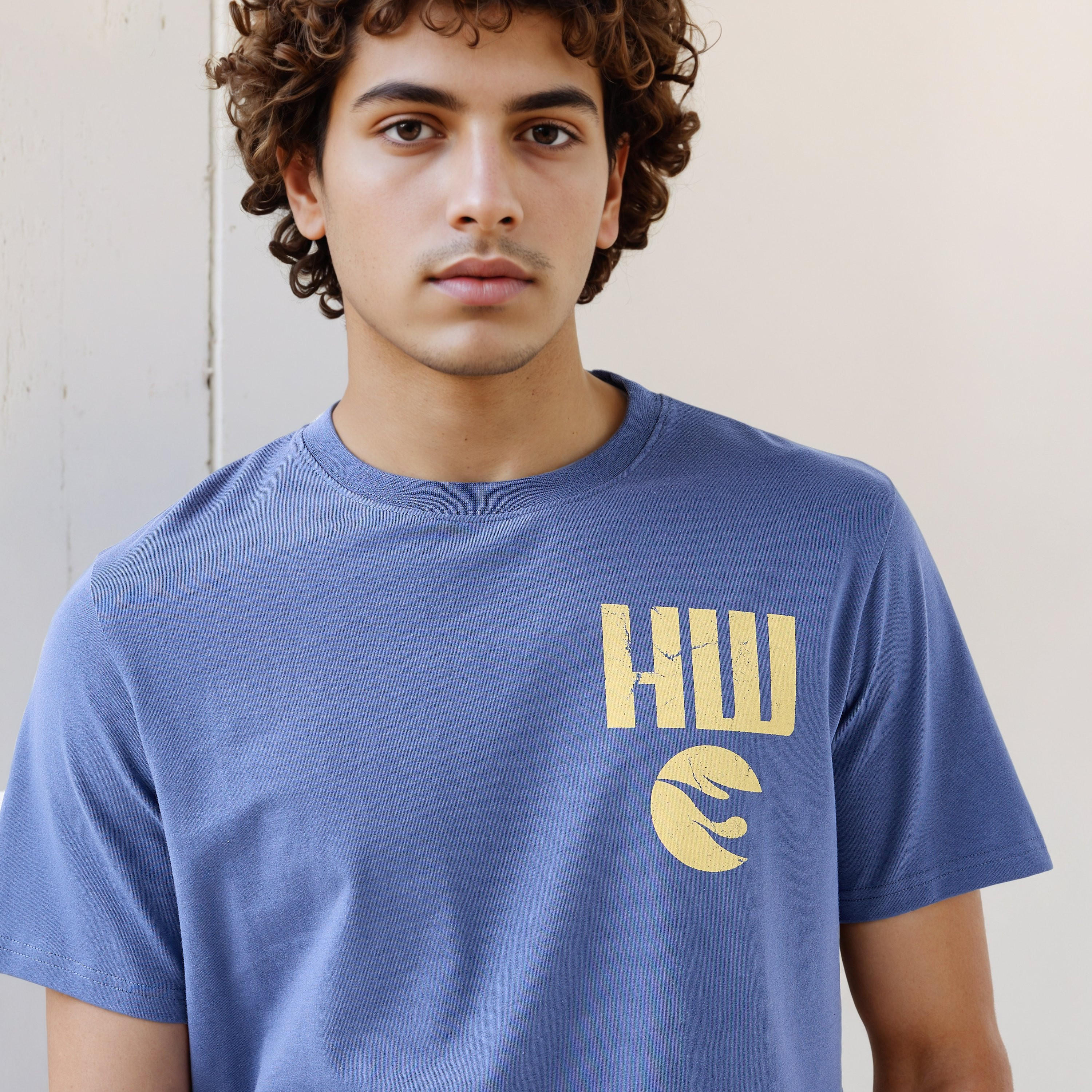 تيشيرت بطبعات وبياقة ضيقة وأكمام قصيرة وقصة عادية للرجال-men-clothing-tshirtsandpolos-tshirts-image-4