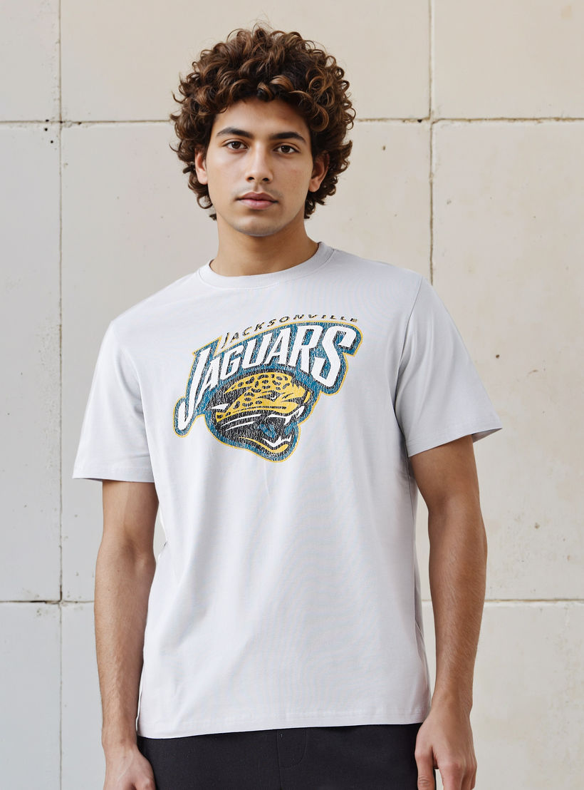 Jacksonville Jaguars NFL Men Regular Fit Crew Neck Short Sleeves T-shirt-men-clothing-tshirtsandpolos-tshirts-image-1