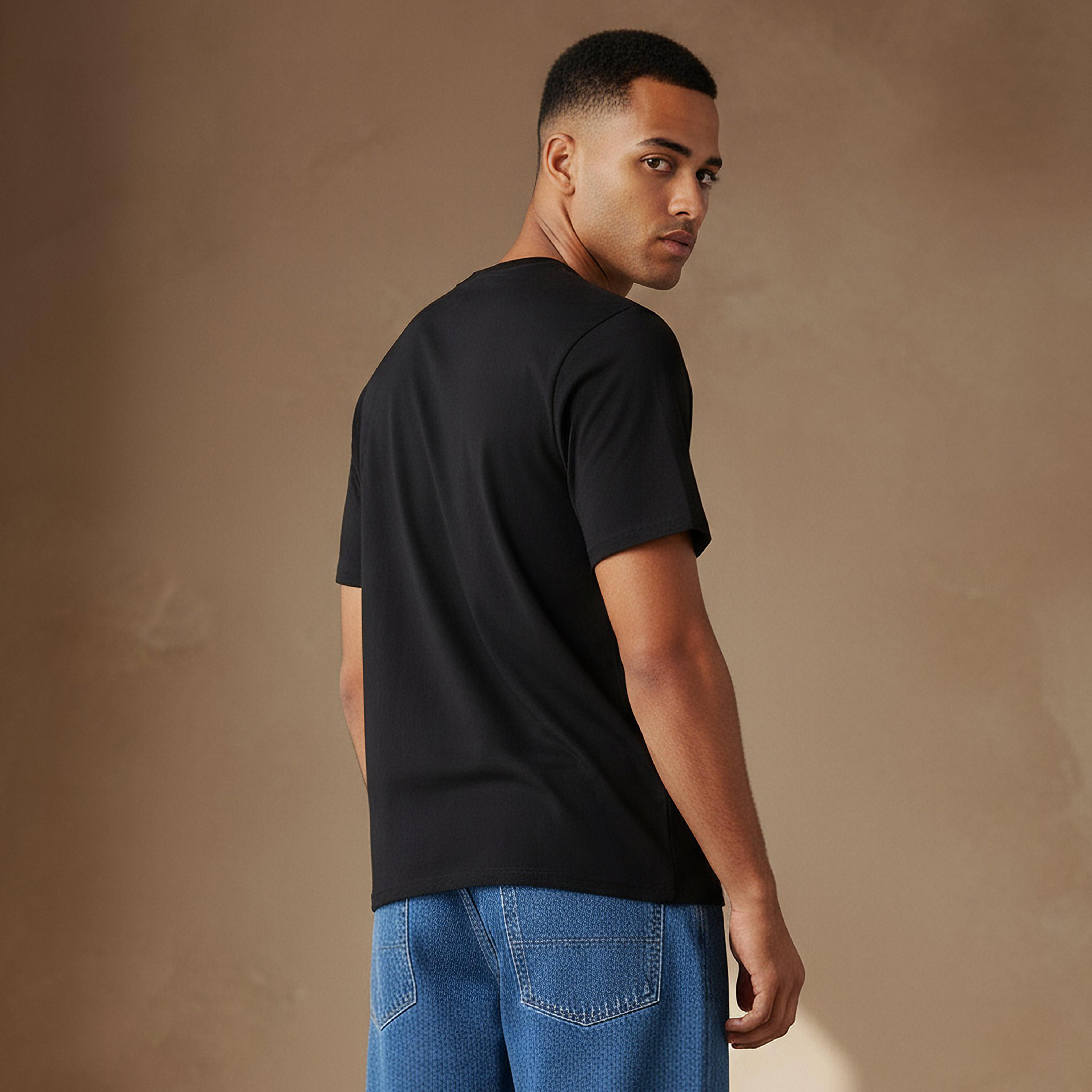 تيشيرت أنمي ون بيس رجالي بقصة عادية ورقبة دائرية وأكمام قصيرة-men-clothing-tshirtsandpolos-tshirts-image-3