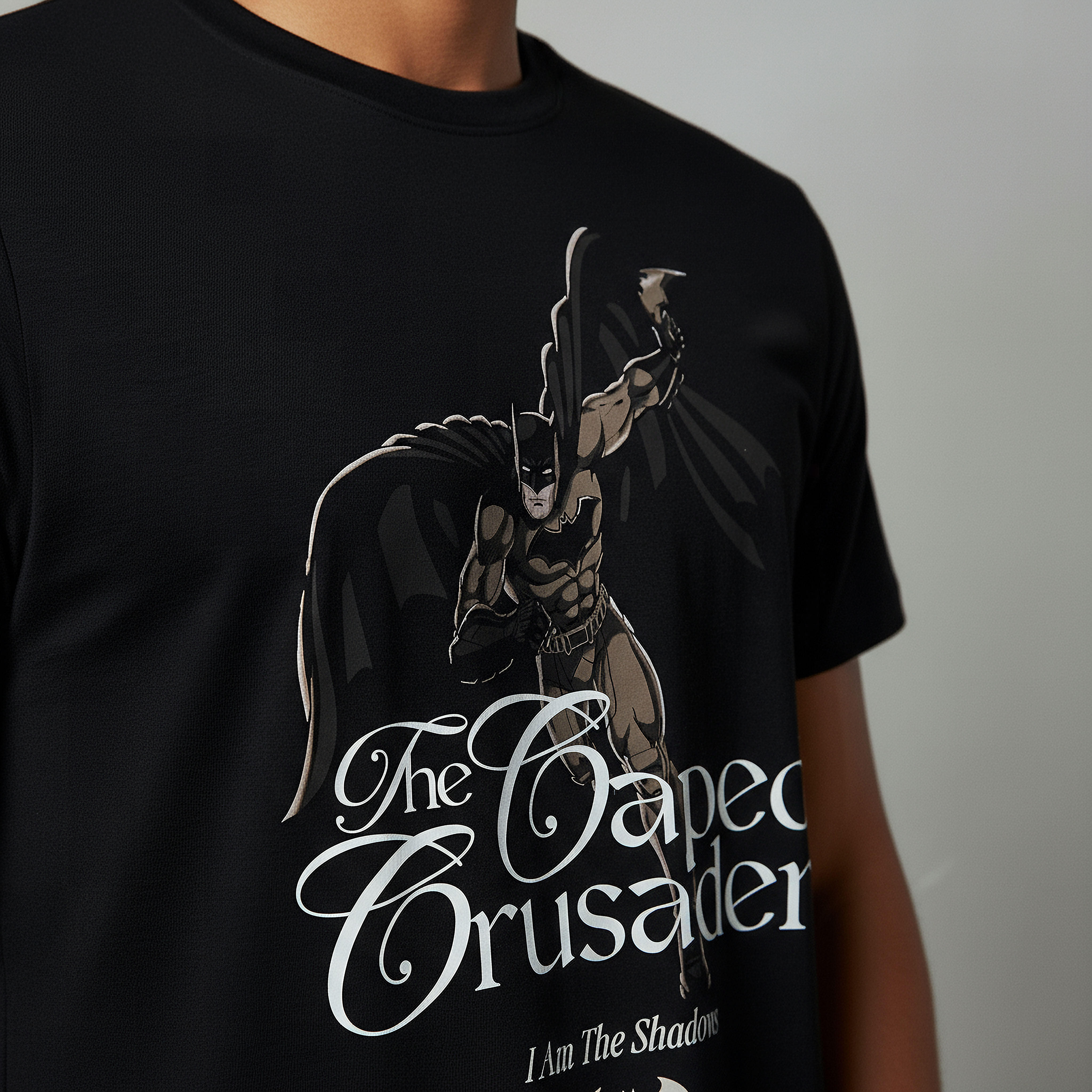تيشيرت باتمان رجالي بقصة عادية وياقة دائرية وأكمام قصيرة-men-clothing-tshirtsandpolos-tshirts-image-2