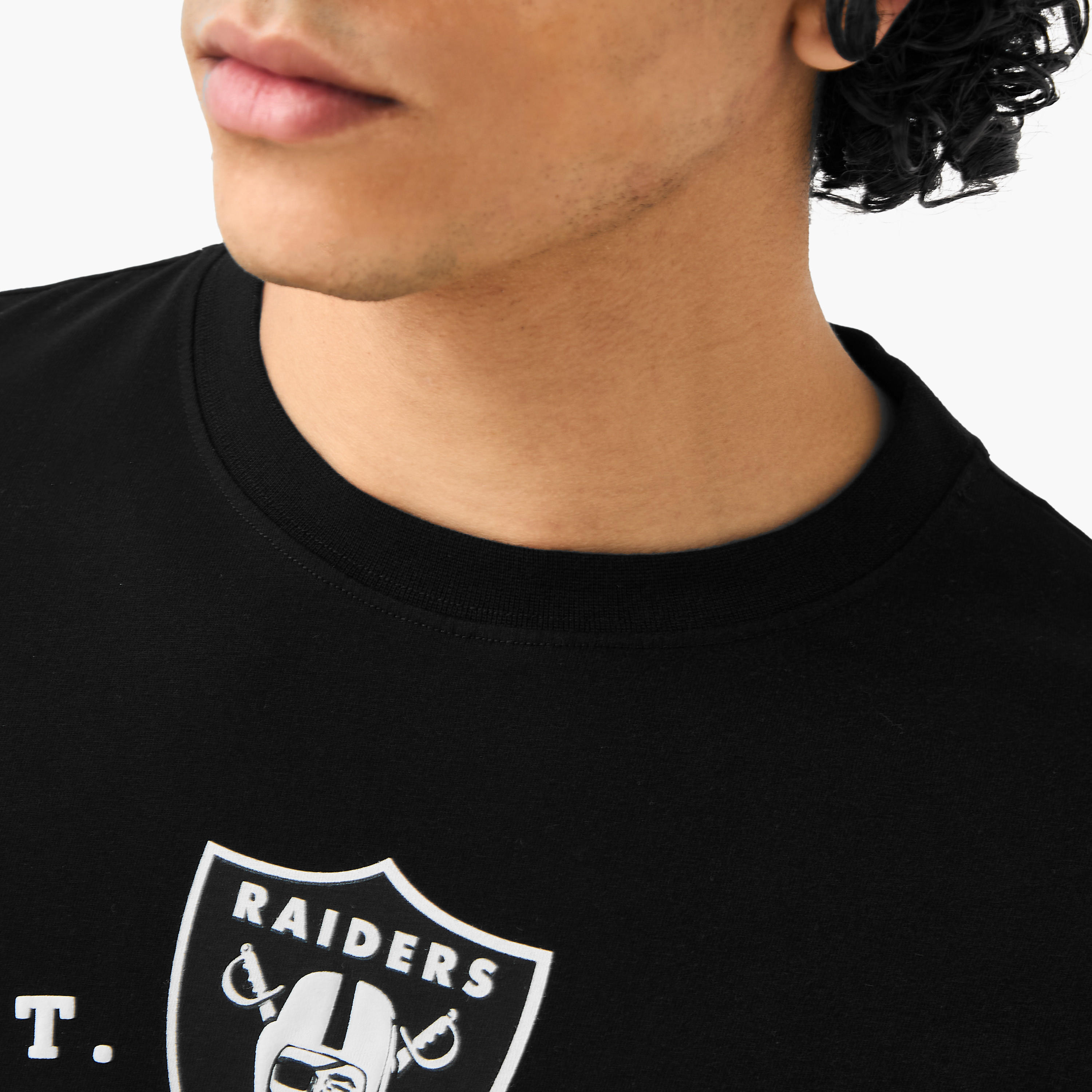 Las Vegas Raiders NFL Men Regular Fit Crew Neck Short Sleeves T-shirt-men-clothing-tshirtsandpolos-tshirts-image-6