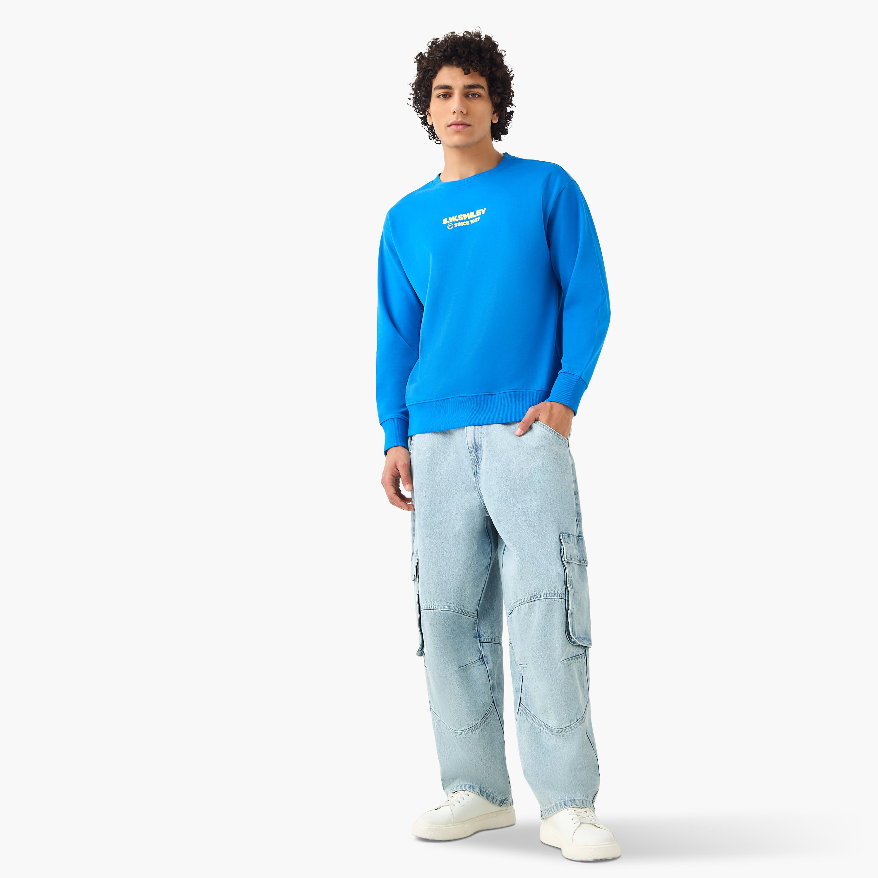 سويت شيرت رجالي بقصة عادية وطبعات-men-winterwear-hoodiesandsweatshirts-image-4
