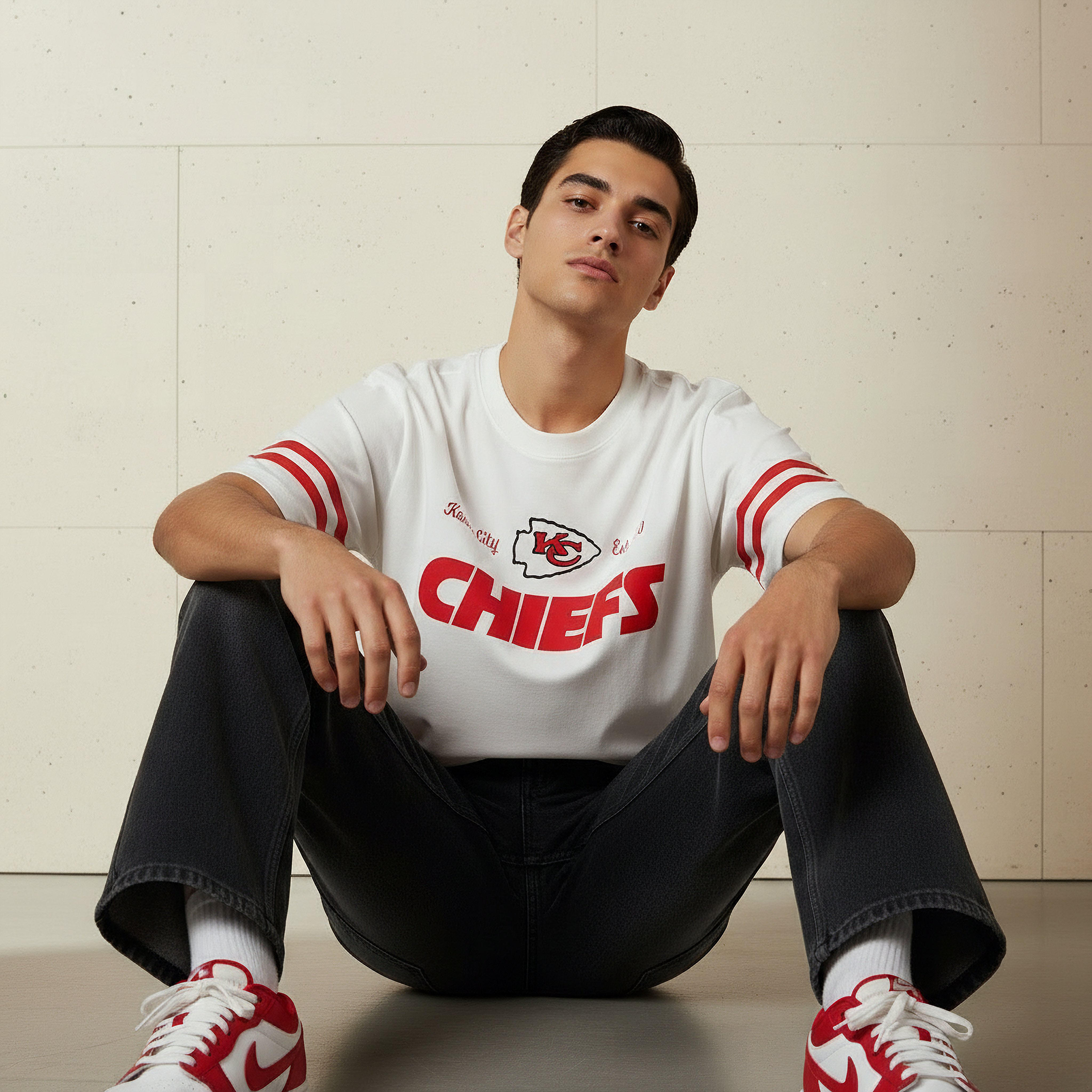 Kansas City Chiefs NFL Men Regular Fit Crew Neck Short Sleeves T-shirt-men-clothing-tshirtsandpolos-tshirts-image-6