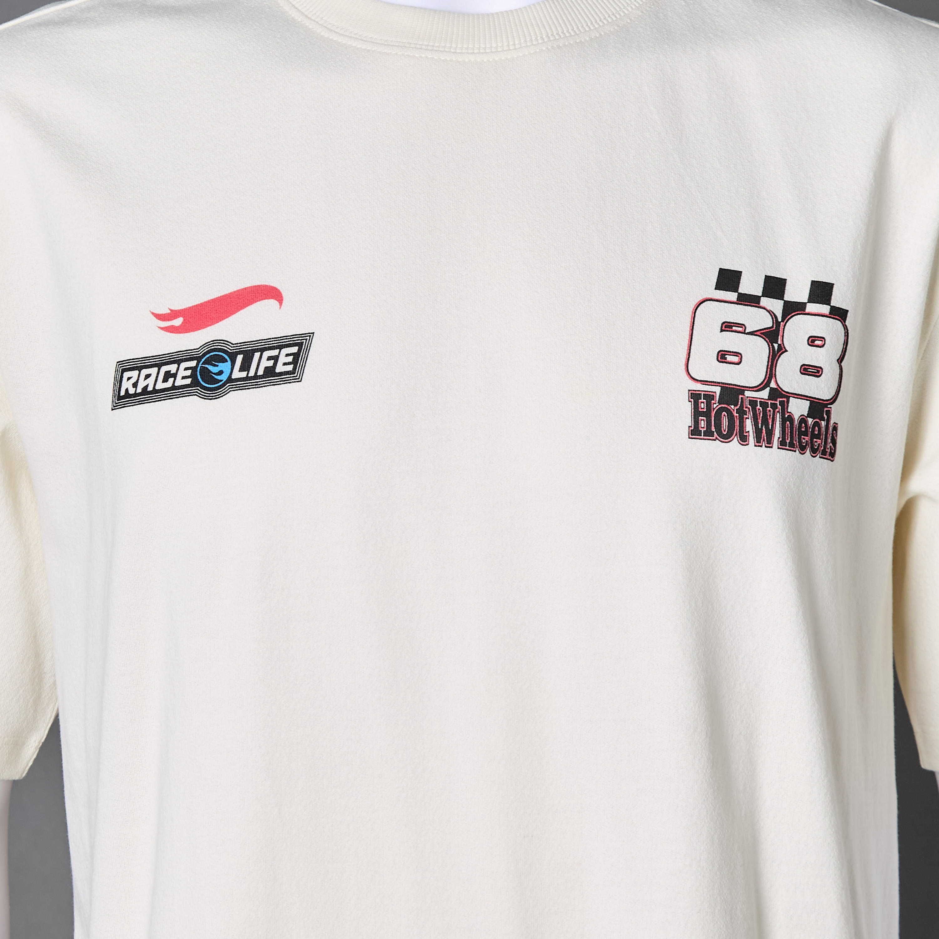 Men Regular Fit Crew Neck Short Sleeves Hot Wheels Print T-shirt-men-clothing-tshirtsandpolos-tshirts-image-5