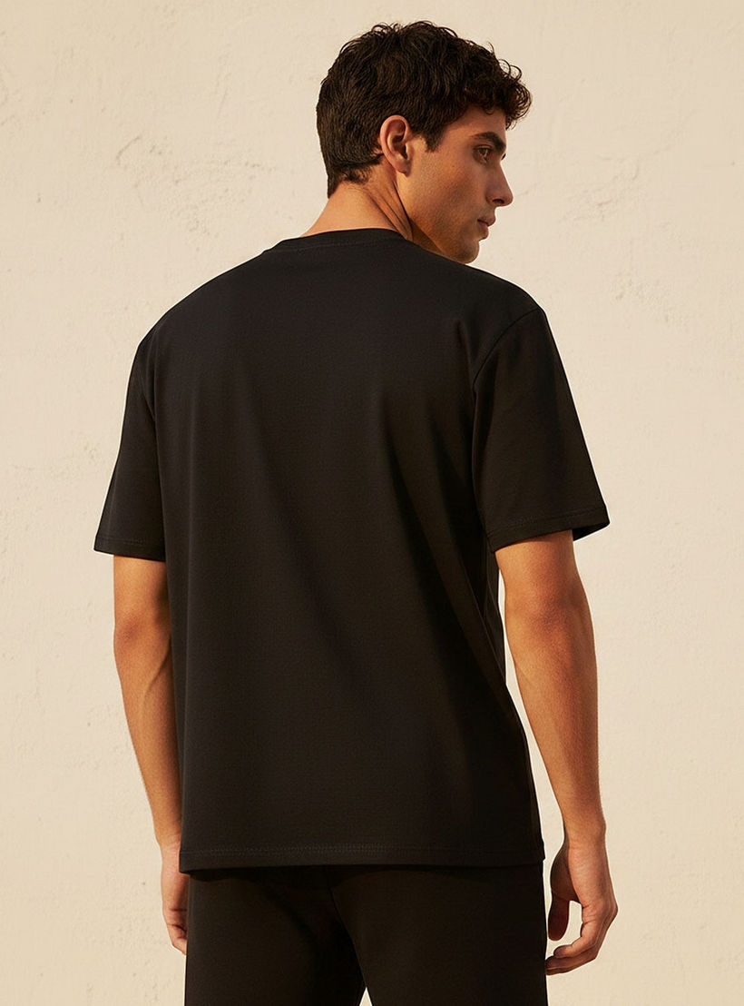 Paris Saint - Germain Regular Fit Crew Neck Short Sleeves T-shirt-men-clothing-tshirtsandpolos-tshirts-image-4