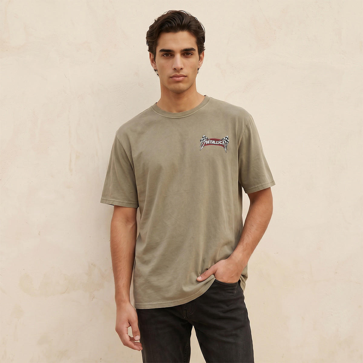 Metallica Regular Fit Crew Neck Short Sleeves Printed T-shirt-men-clothing-tshirtsandpolos-tshirts-image-2