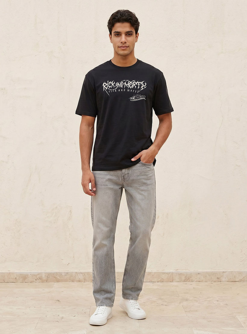 تيشيرت بياقة دائرية وأكمام قصيرة بقصة عادية من ريك أند مورتي-men-clothing-tshirtsandpolos-tshirts-image-3