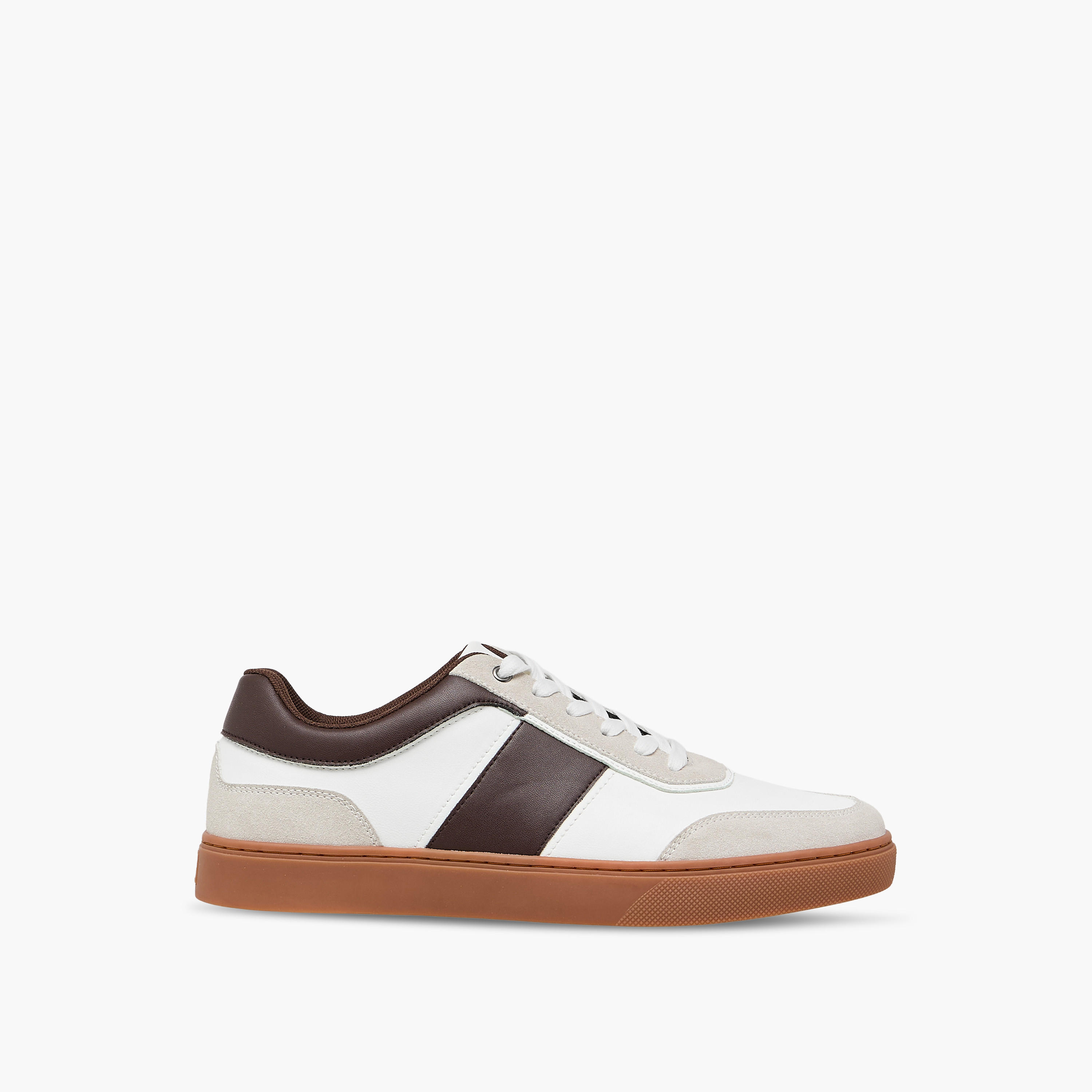 حذاء سنيكرز برباط إغلاق من إل بي إل من شو إكسبريس-men-shoes-sneakers-image-3