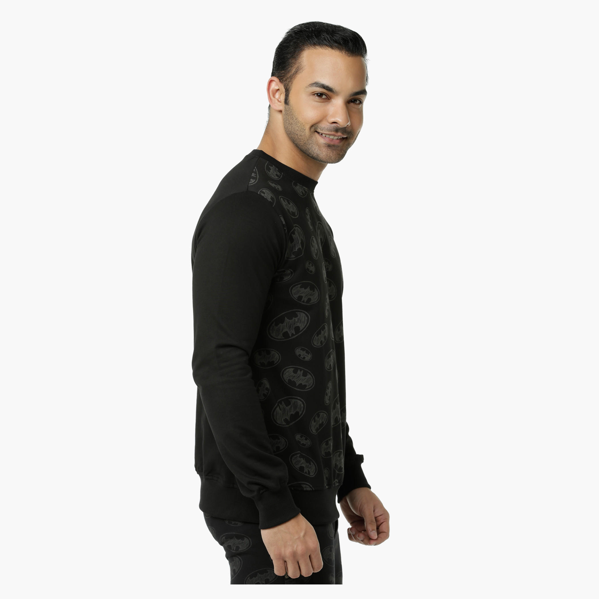 Batman Printed Crew Neck T-Shirt with Long Sleeves-men-winterwear-hoodiesandsweatshirts-image-3