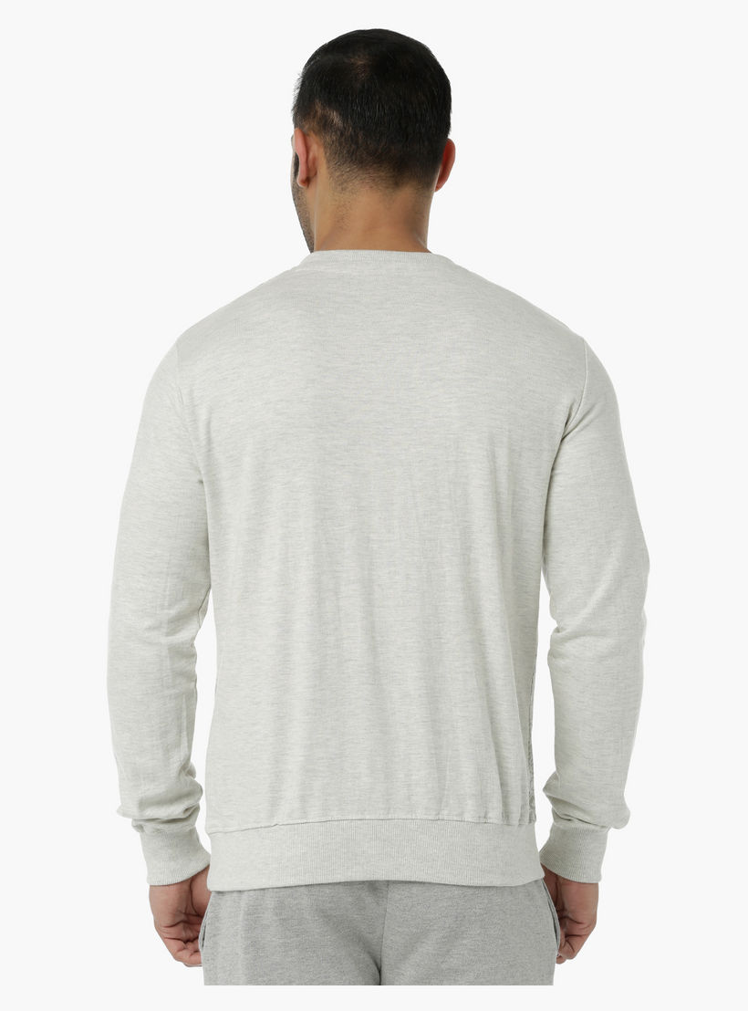 Printed Sweatshirt in Regular Fit-men-winterwear-hoodiesandsweatshirts-image-4