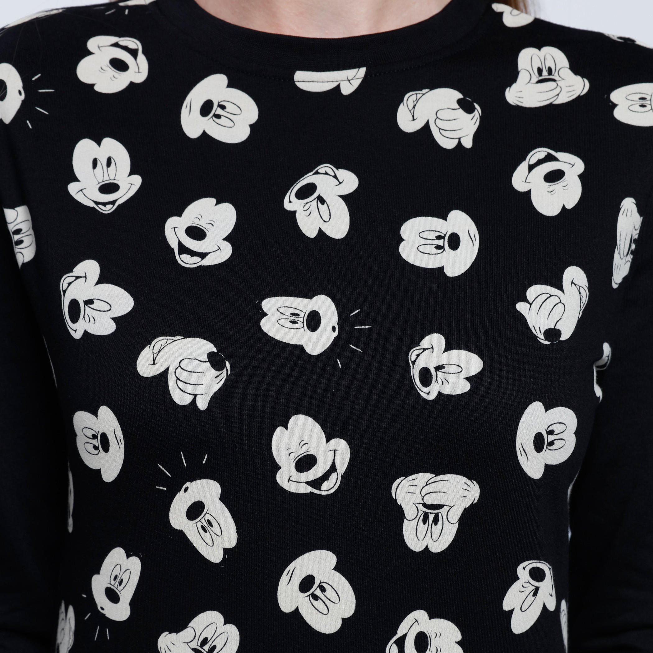 Printed Sweatshirt with Round Neck and Long Sleeves-women-winterwear-hoodiesandsweatshirts-sweatshirts-image-4