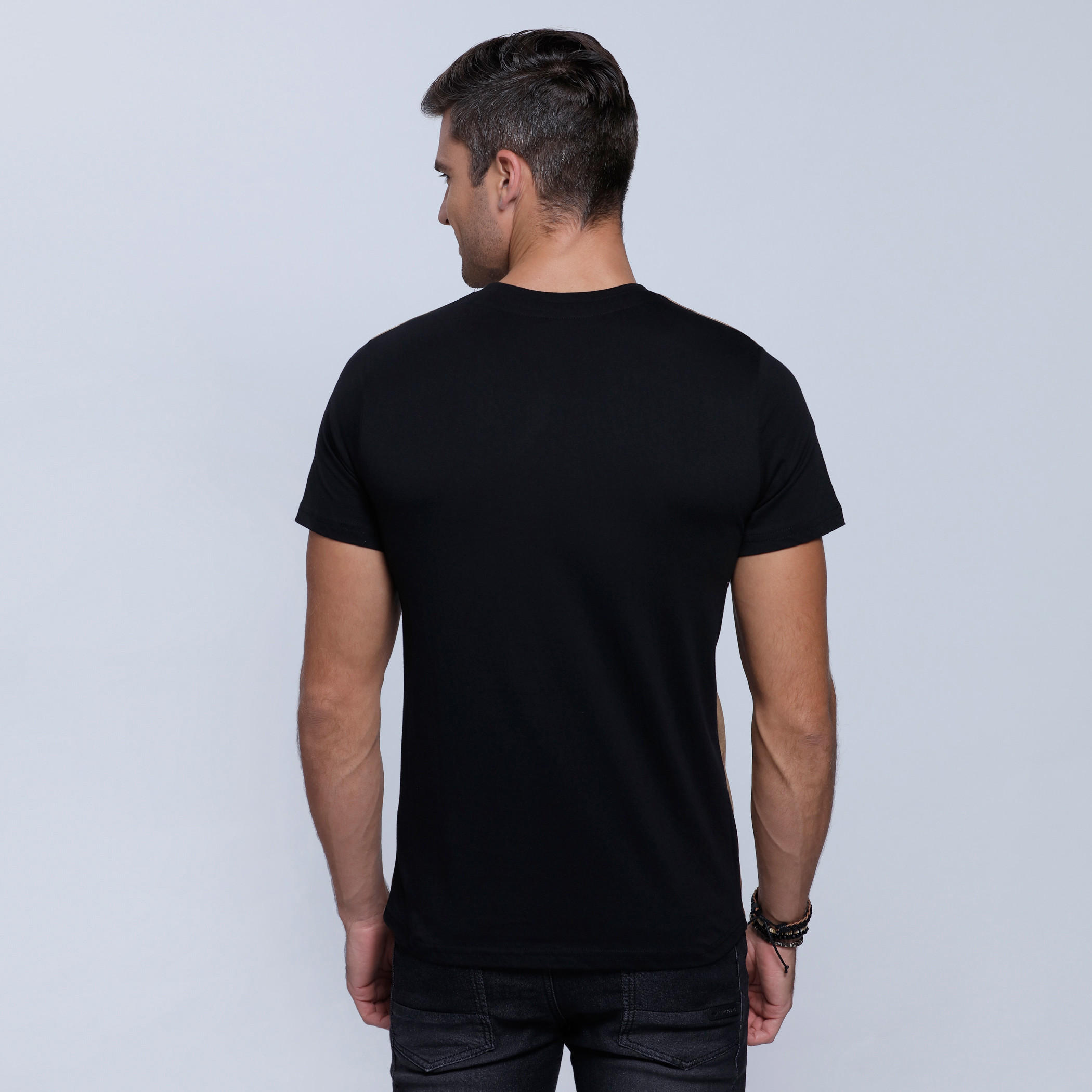 Animal Planet Printed Short Sleeves T-Shirt with Round Neckline-men-clothing-tshirtsandpolos-tshirts-image-2