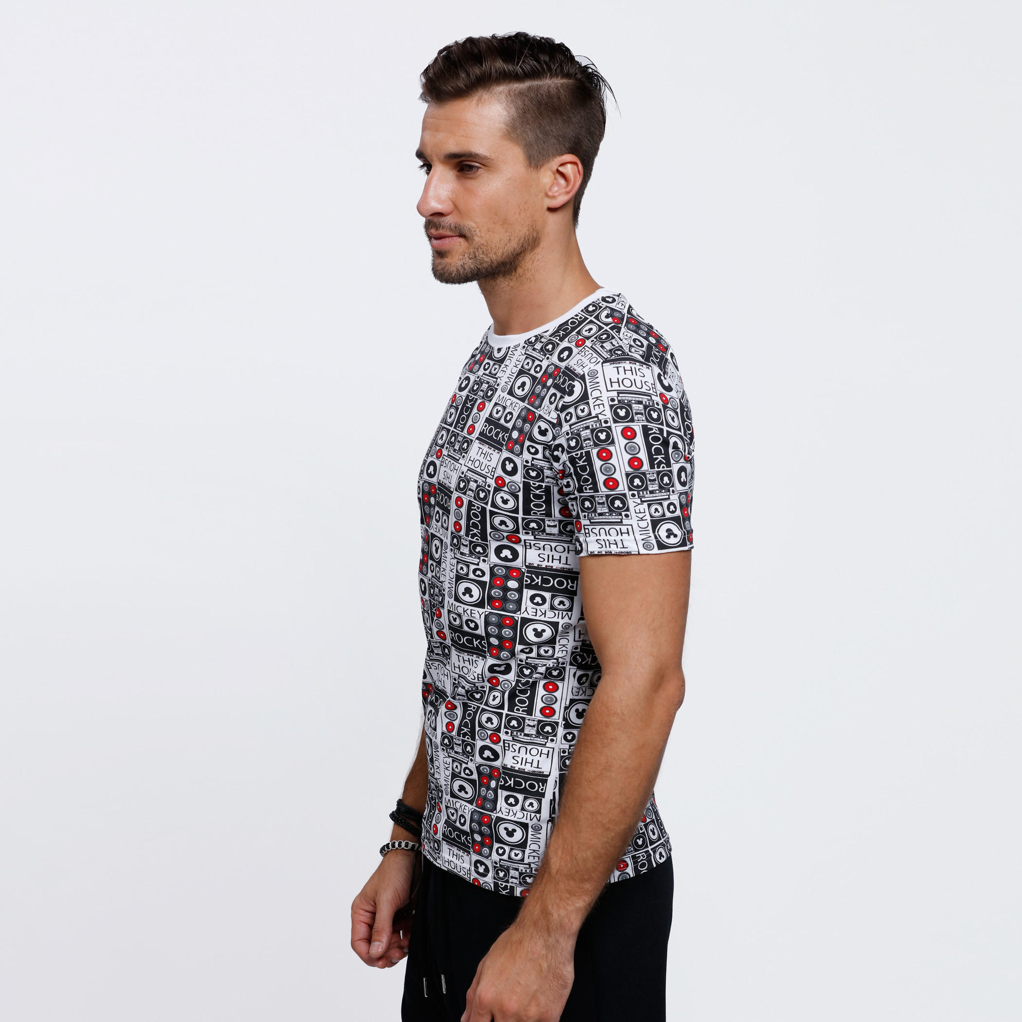 Mickey Mouse Printed Round Neck T-Shirt with Short Sleeves-men-clothing-tshirtsandpolos-tshirts-image-3