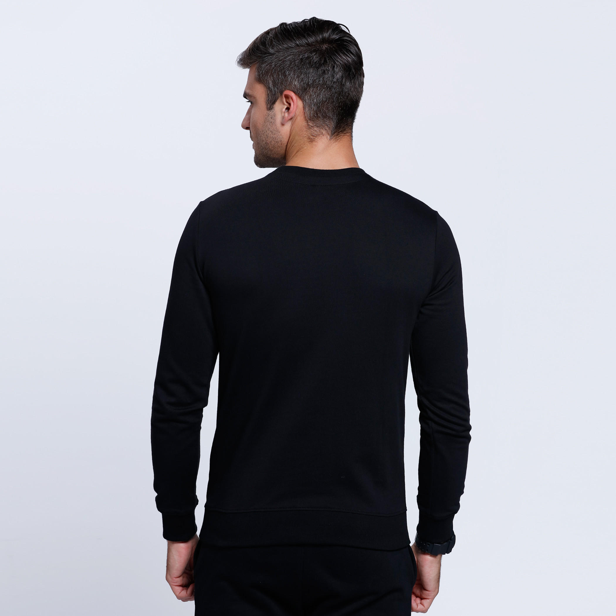 Printed Long Sleeves Sweatshirt with Round Neck-men-winterwear-hoodiesandsweatshirts-image-2