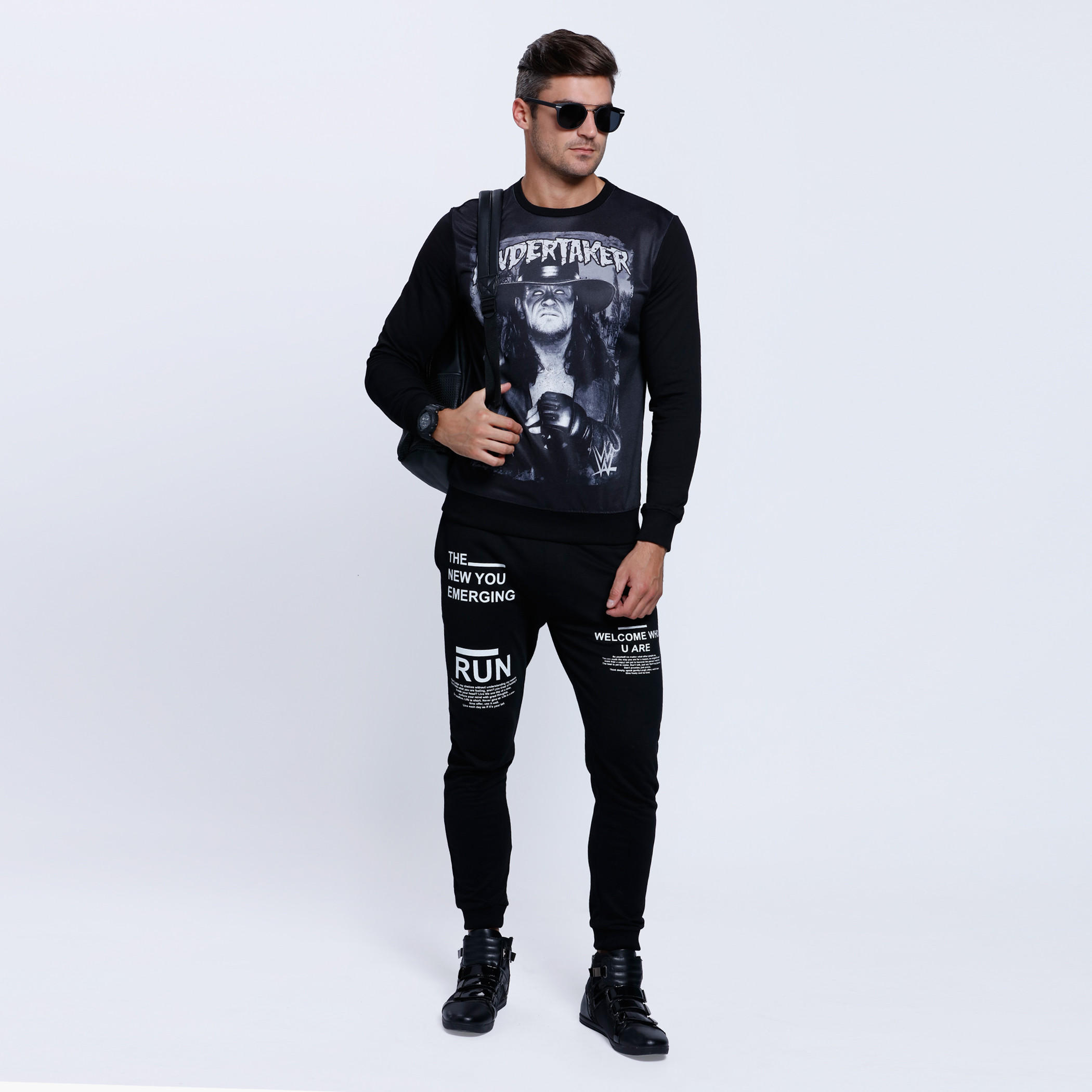 Printed Long Sleeves Sweatshirt with Round Neck-men-winterwear-hoodiesandsweatshirts-image-5