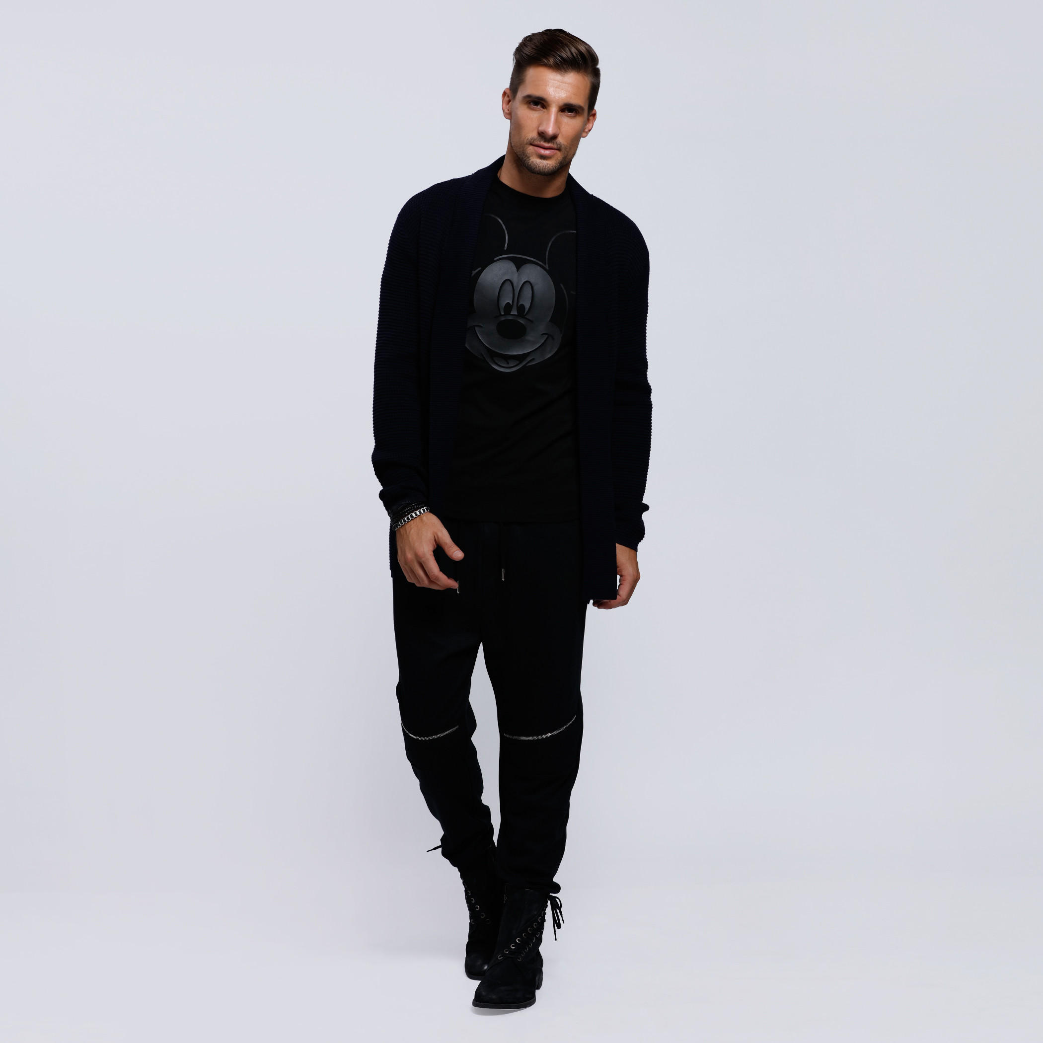 Mickey Mouse Printed Short Sleeves T-Shirt with Round Neck-men-clothing-tshirtsandpolos-tshirts-image-5