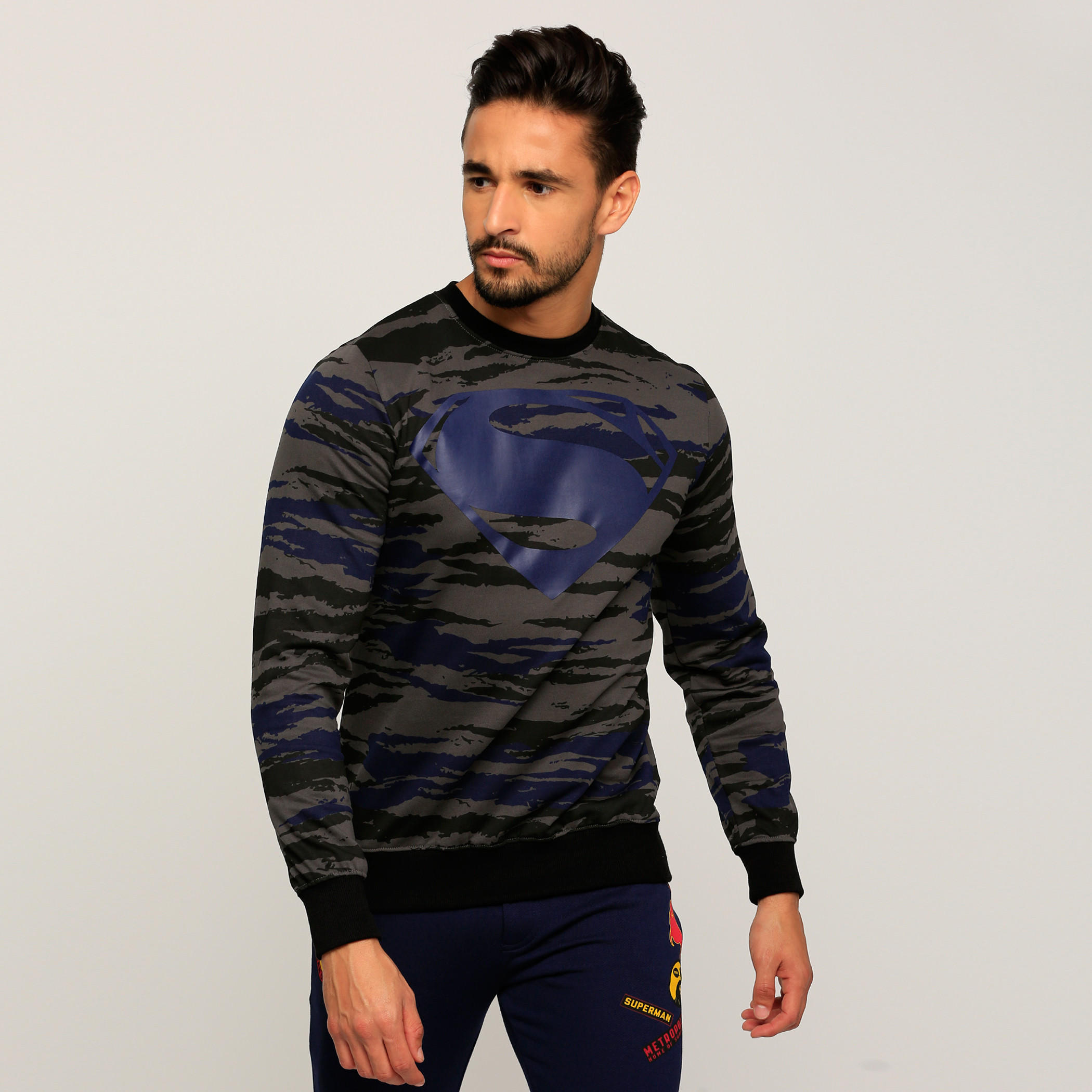 Superman Printed Round Neck Sweatshirt-men-winterwear-hoodiesandsweatshirts-image-1