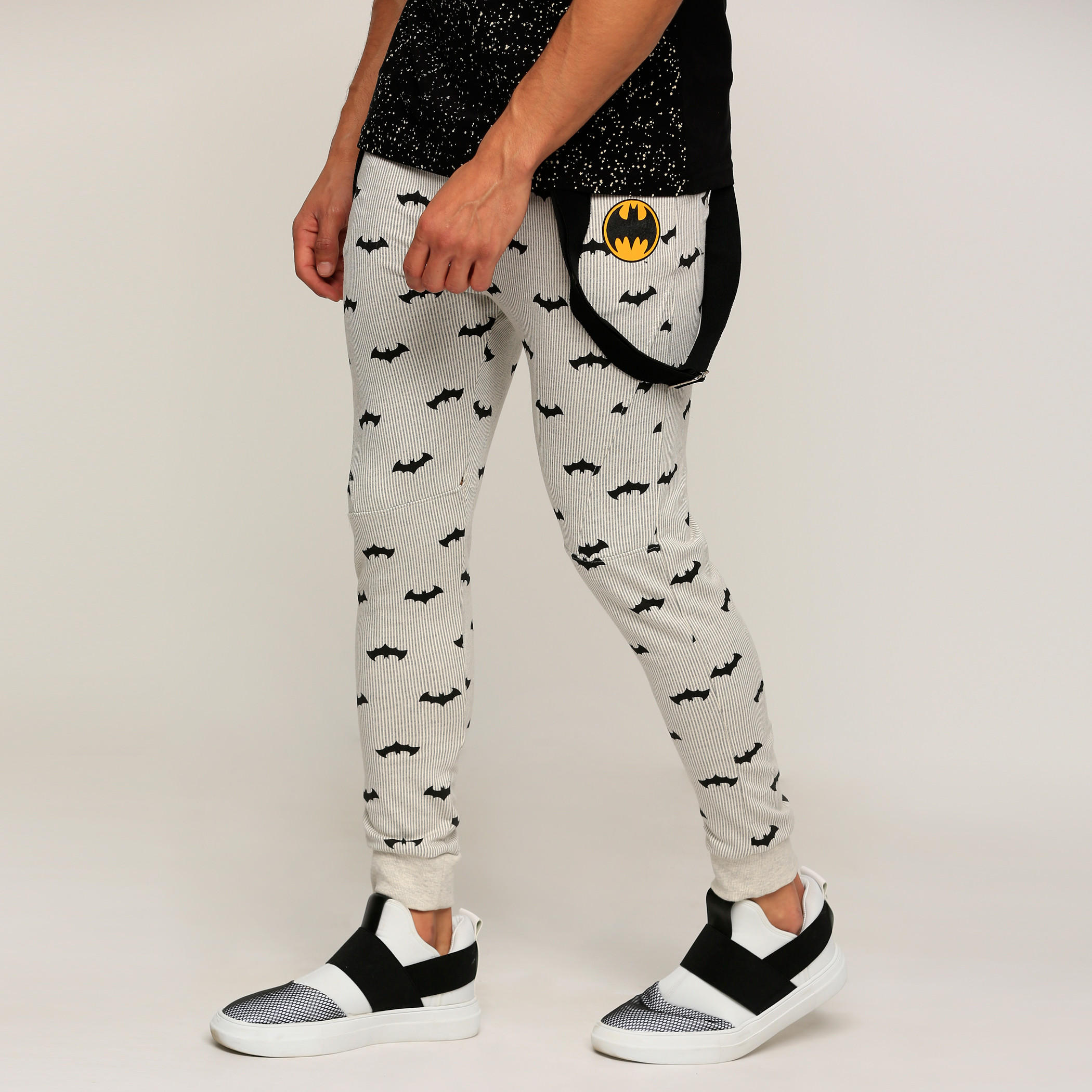 بنطال رياضي طويل بطبعات باتمان-men-clothing-bottoms-joggers-image-3