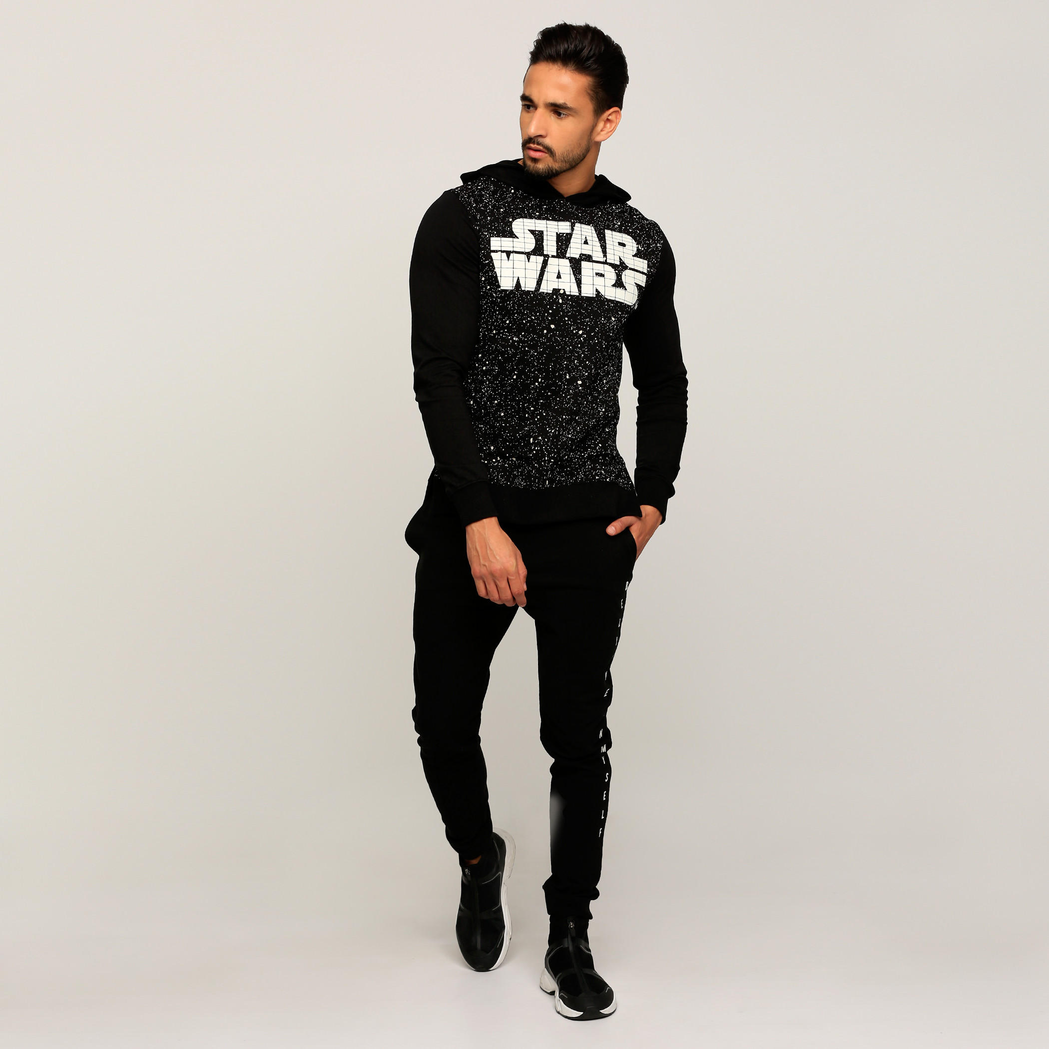 Star Wars Printed Sweatshirt with Long Sleeves-men-winterwear-hoodiesandsweatshirts-image-5