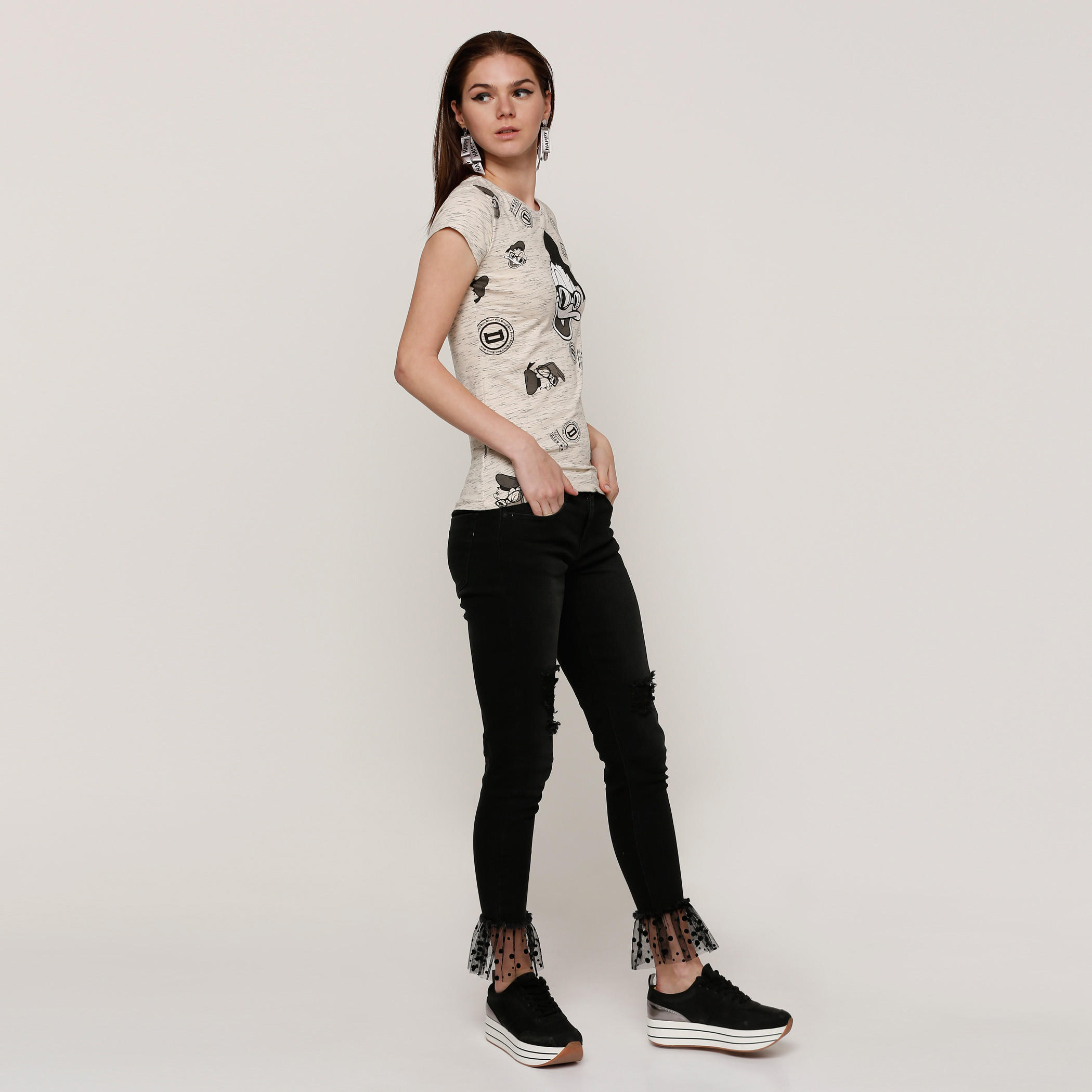تيشيرت بأكمام كاب وياقة مستديرة وطبعات دونالد داك-women-clothing-tshirts-image-1