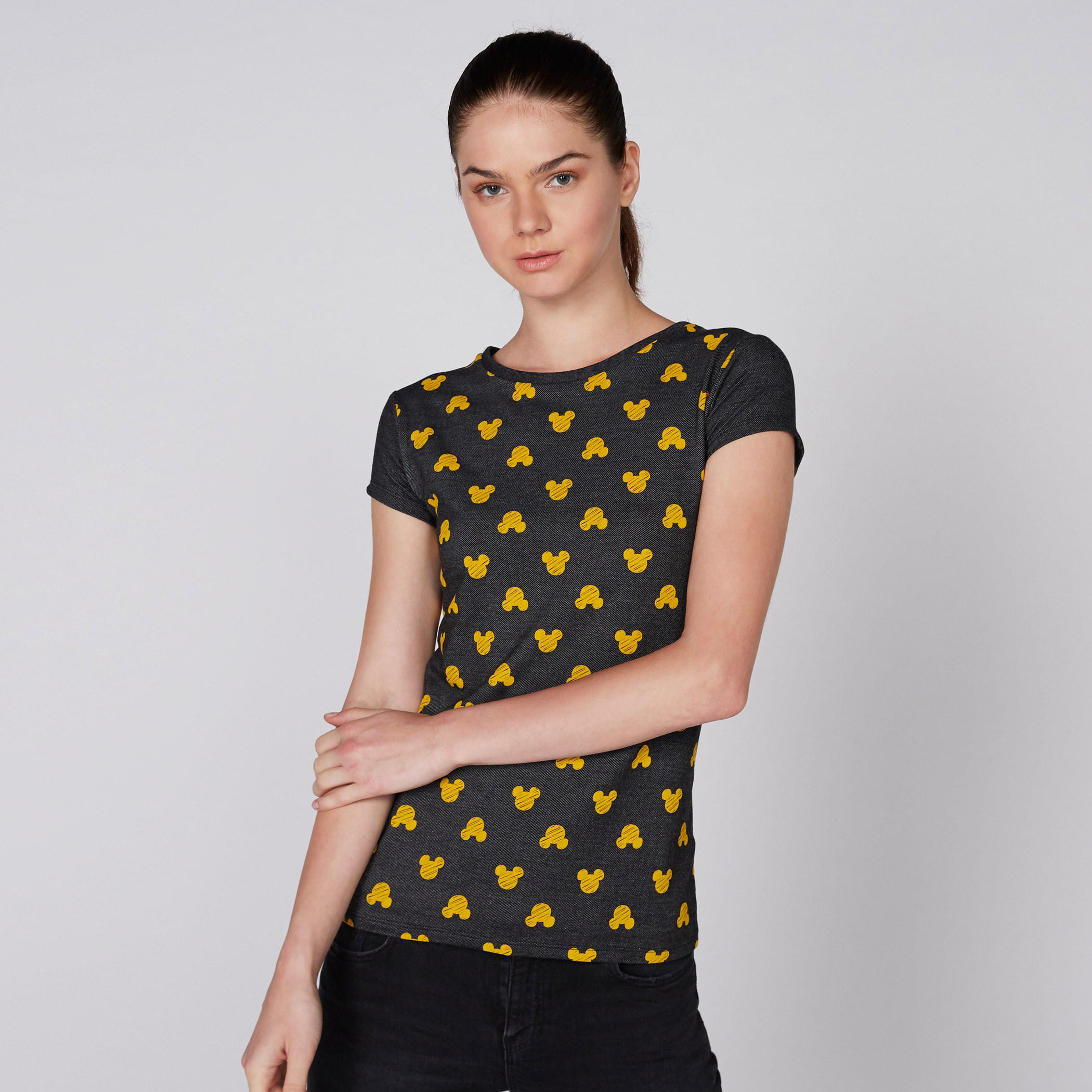 تيشيرت بأكمام كاب وياقة مستديرة مع طبعات ميكي ماوس-women-clothing-tshirts-image-1