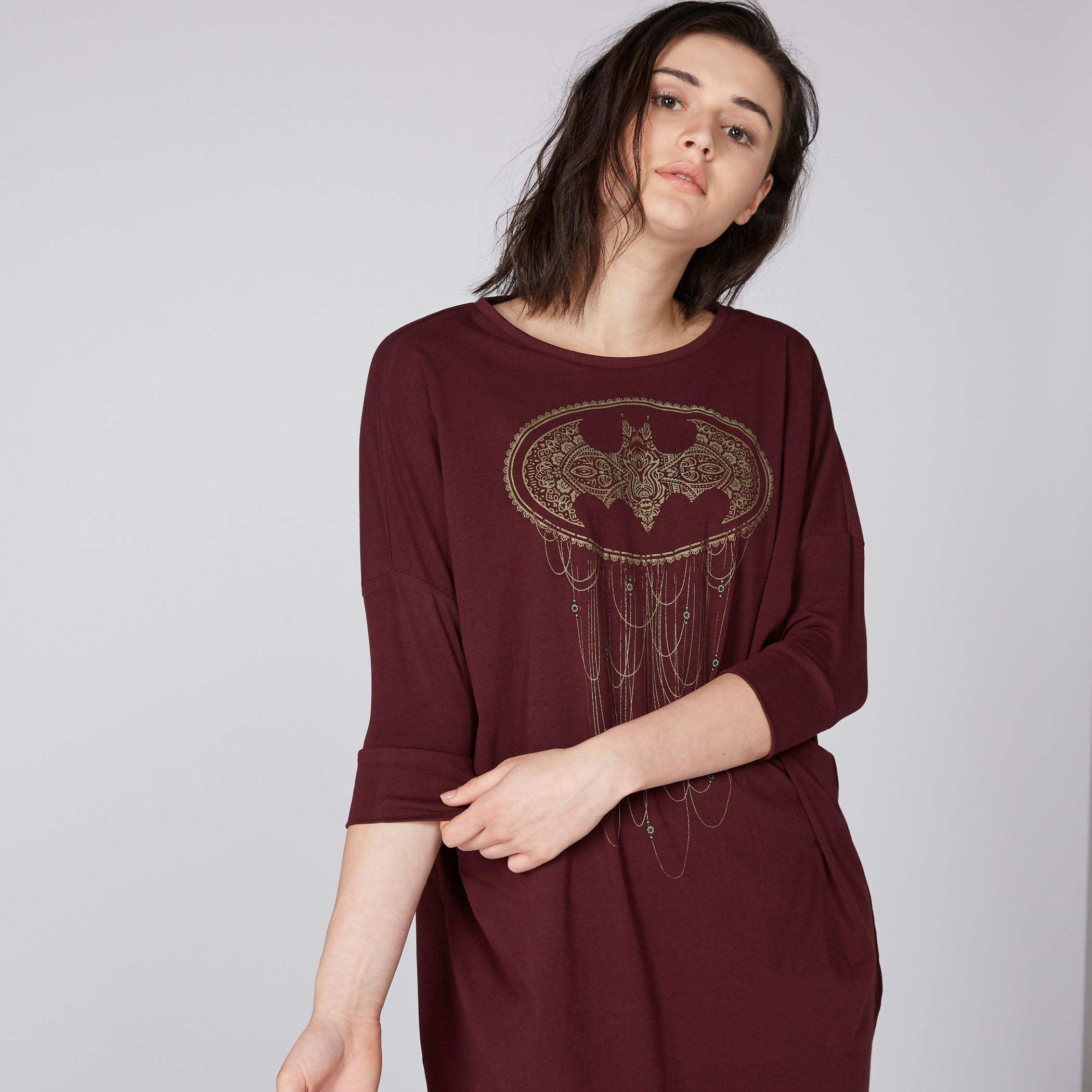 فستان طويل بأكمام 3/4 وطبعات باتمان-women-clothing-dresses-image-1