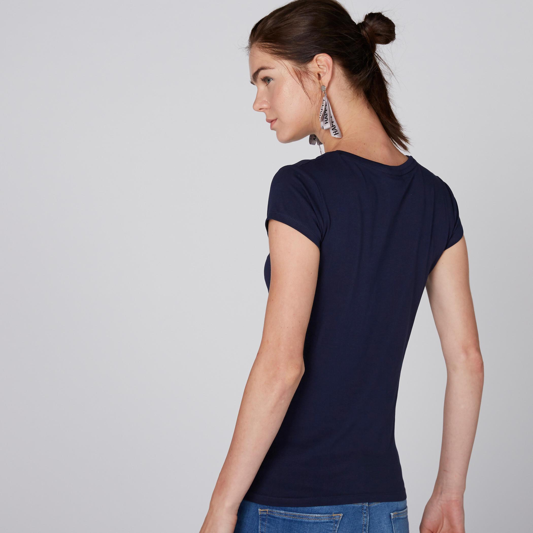 تيشيرت بياقة مستديرة وأكمام كاب وطبعات سوبرمان-women-clothing-tshirts-image-2
