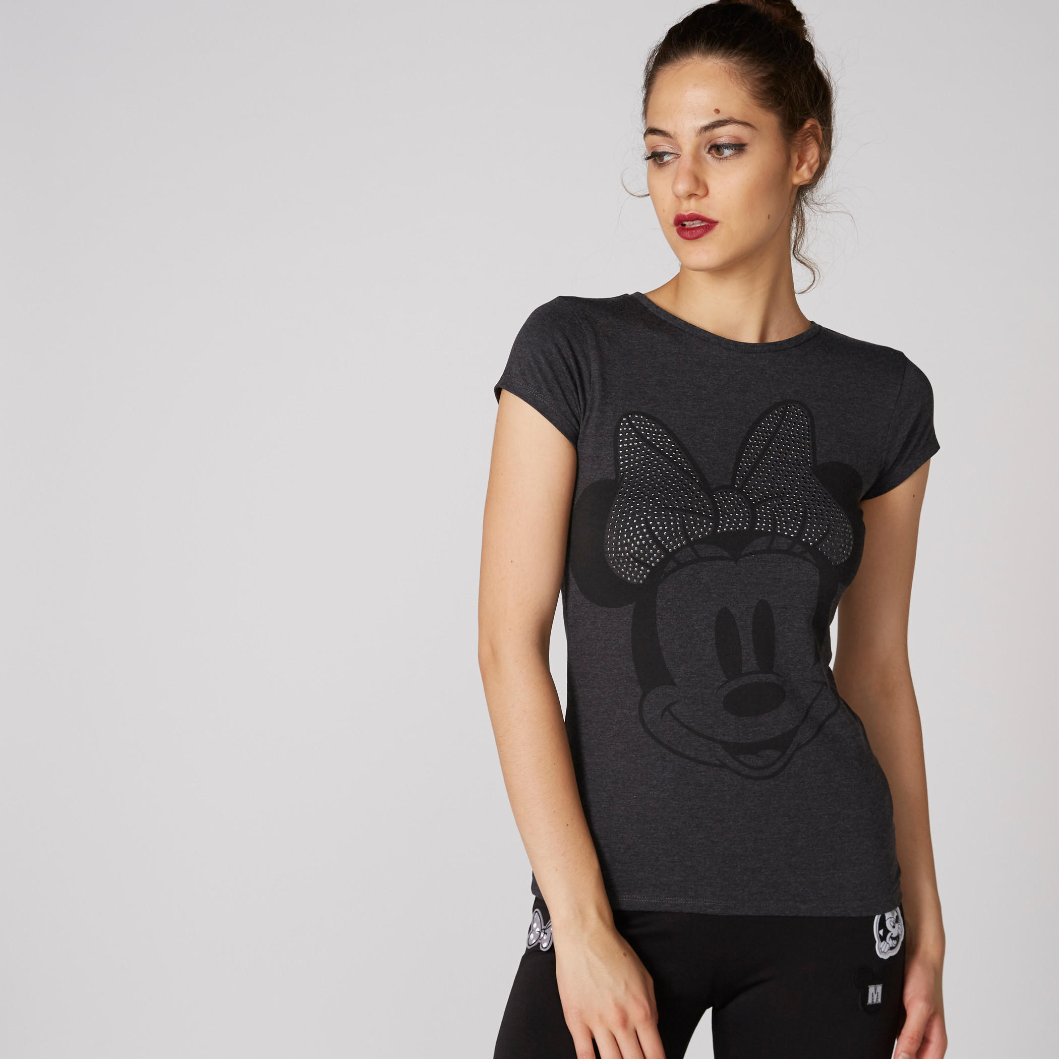 تيشيرت بأكمام كاب وياقة مستديرة وطبعة ميني ماوس-women-clothing-tshirts-image-3
