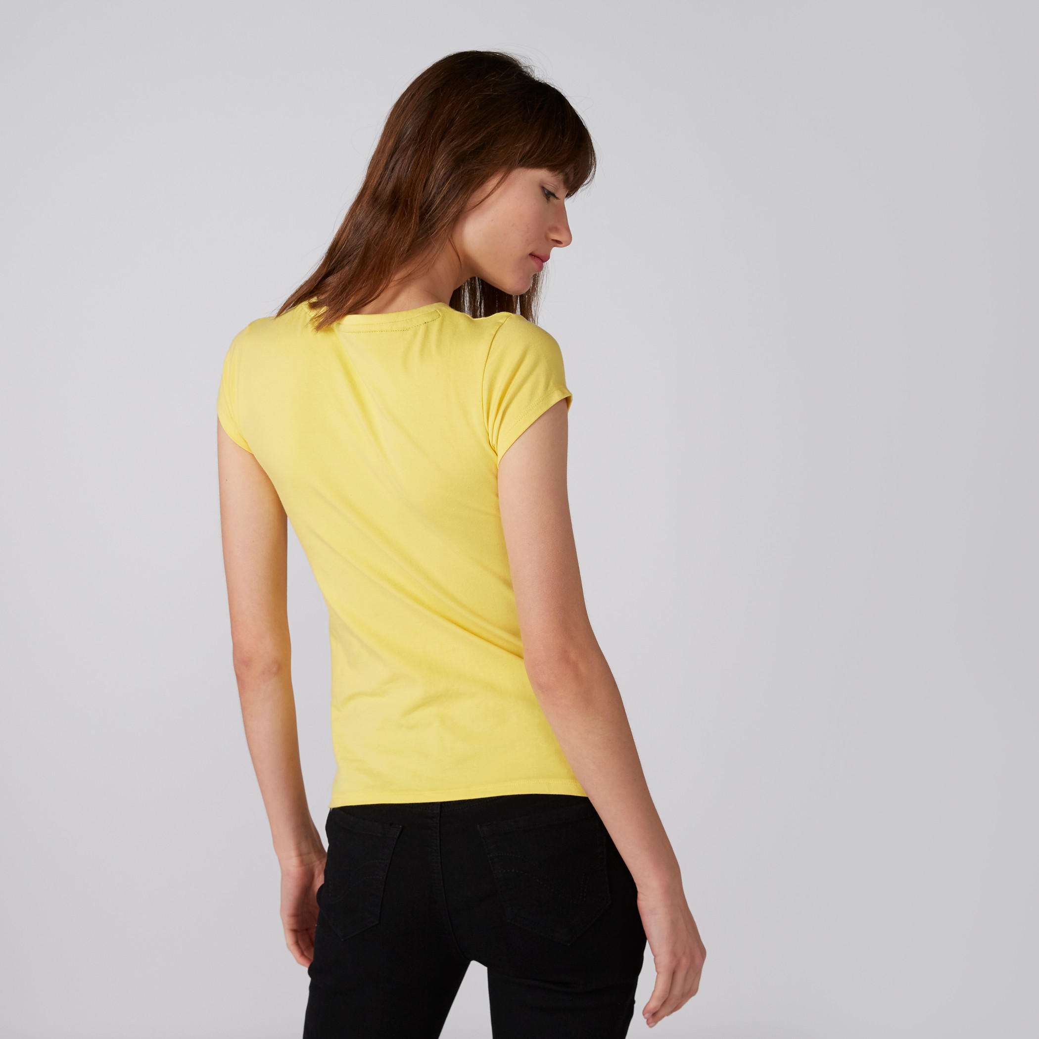 تيشيرت بياقة ضيّقة وأكمام كاب وطبعات ميني ماوس-women-clothing-tshirts-image-2