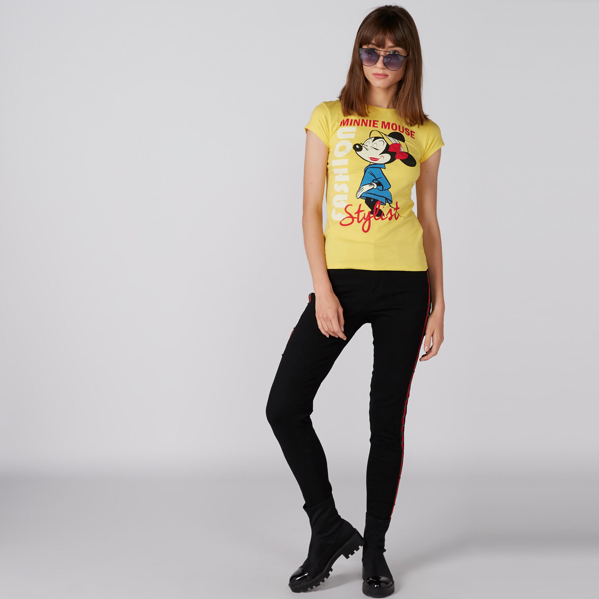 تيشيرت بياقة ضيّقة وأكمام كاب وطبعات ميني ماوس-women-clothing-tshirts-image-3