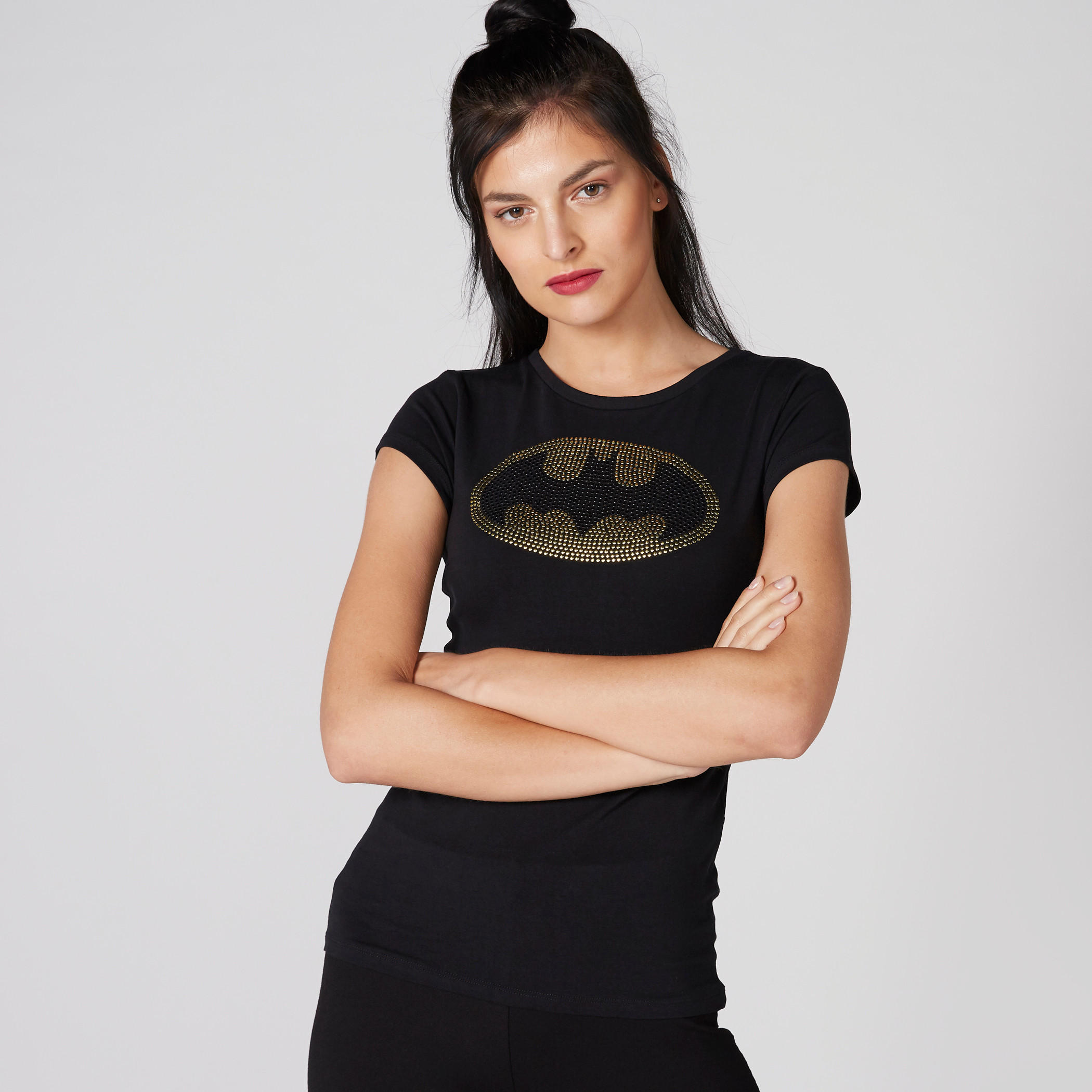 تيشيرت بأكمام كاب وياقة مستديرة وتزيينات باتمان-women-clothing-tshirts-image-1