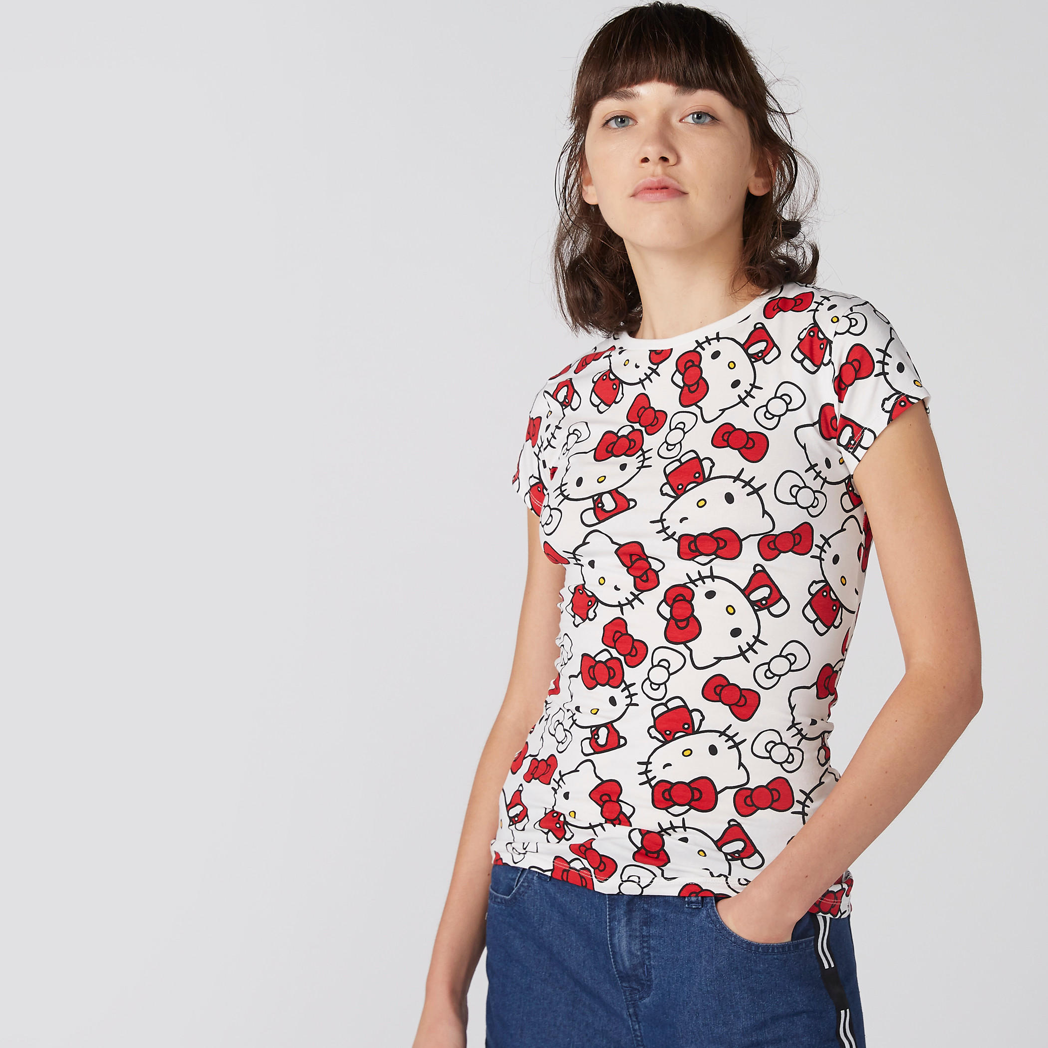 تيشيرت بياقة ضيقة وطبعات هاللو كيتي-women-clothing-tshirts-image-2