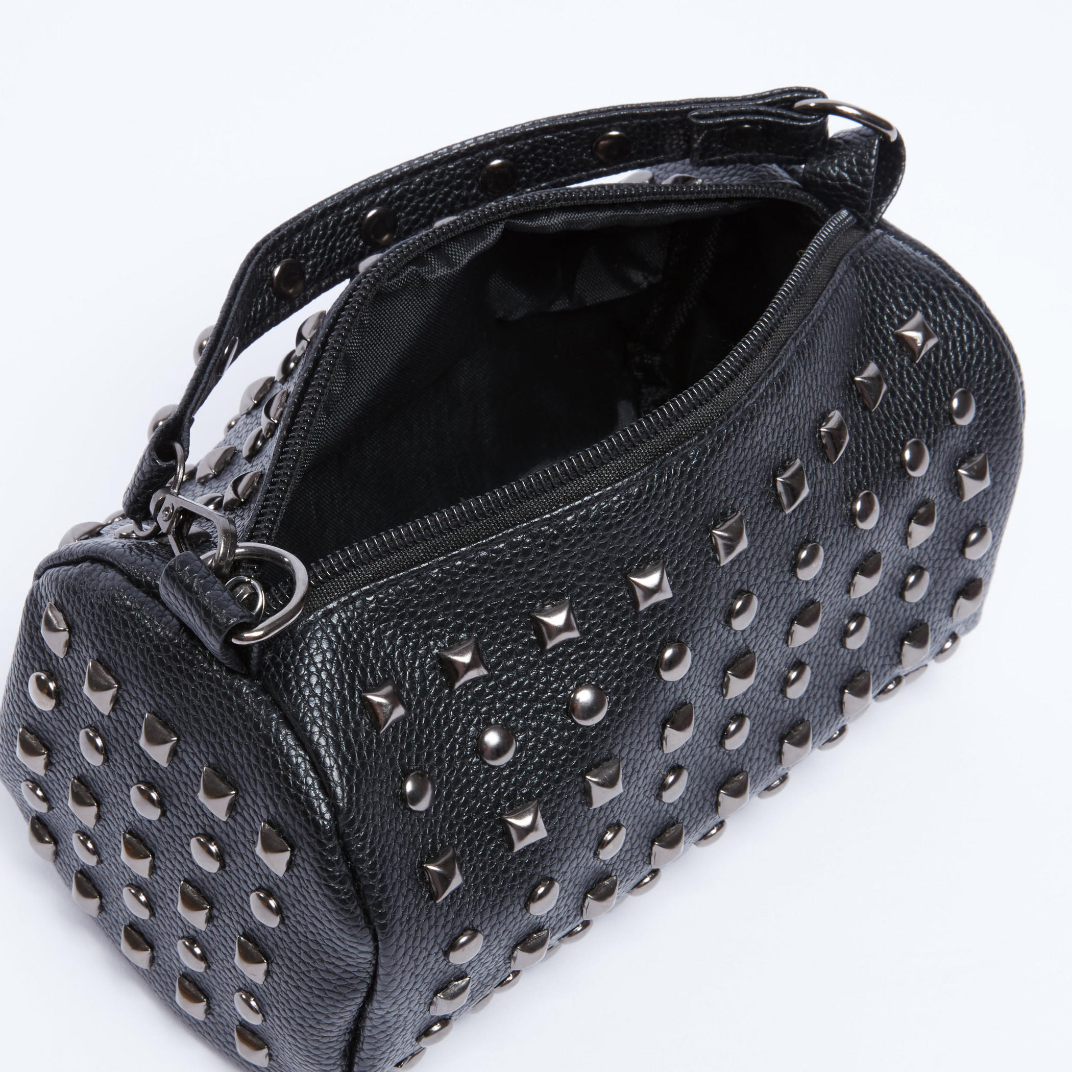 حقيبة يد مرصعة بسحّاب إغلاق-men-bags-image-1